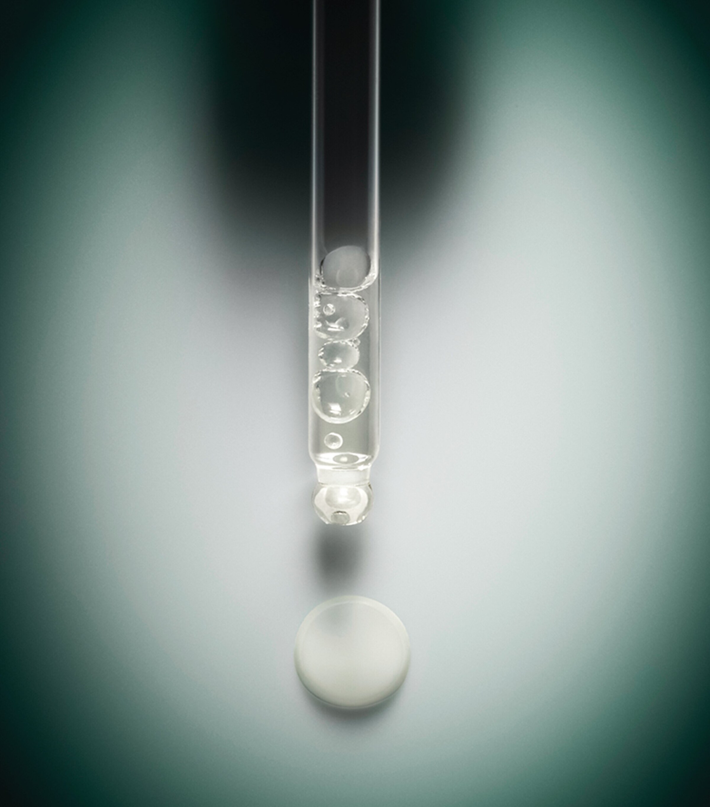 Peau Magnifique Serum (30ml) NO COLOUR Image 3