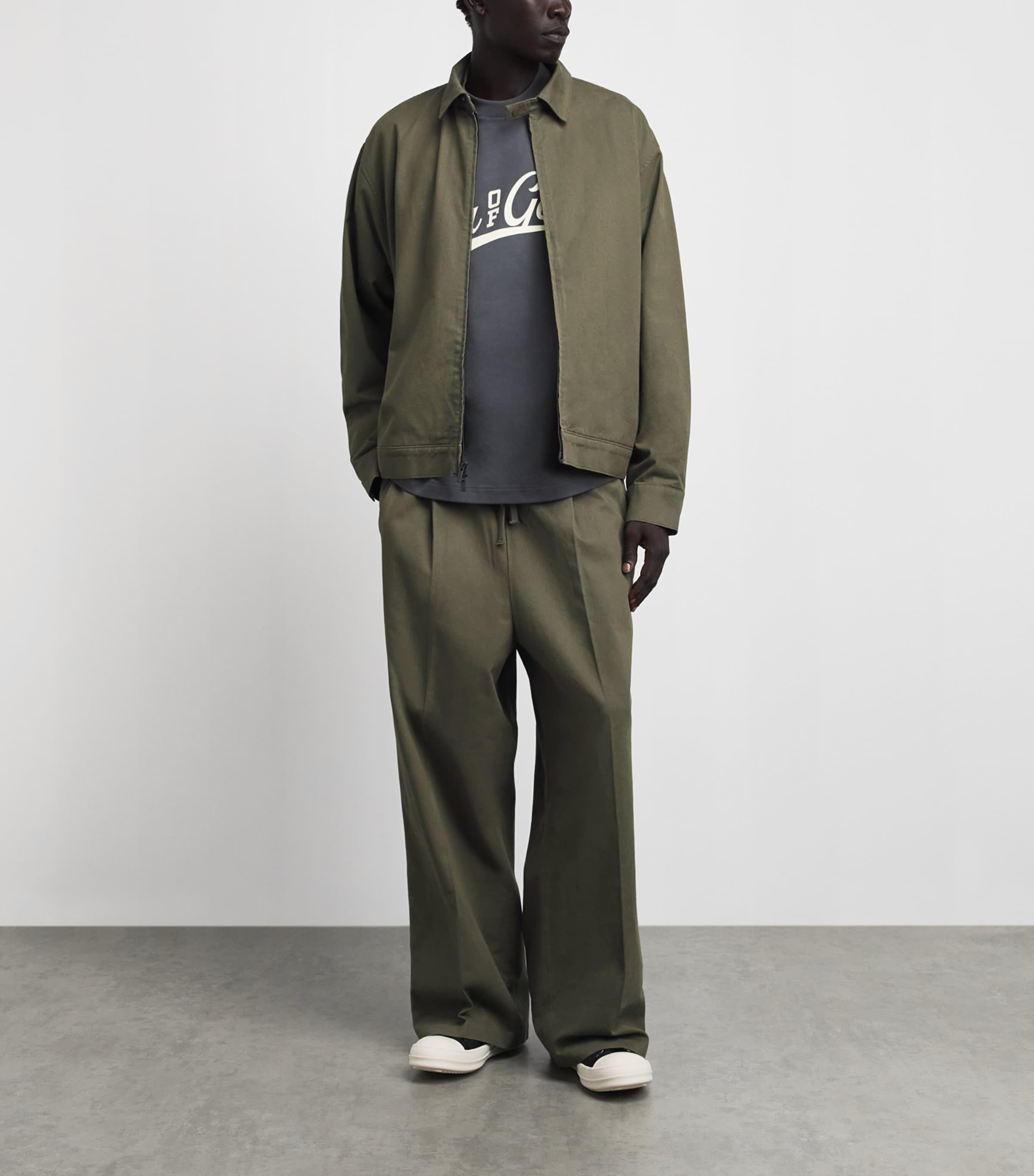FEAR OF GOD ESSENTIALS Mens Cotton Twill Work Jacket Moss Image 2