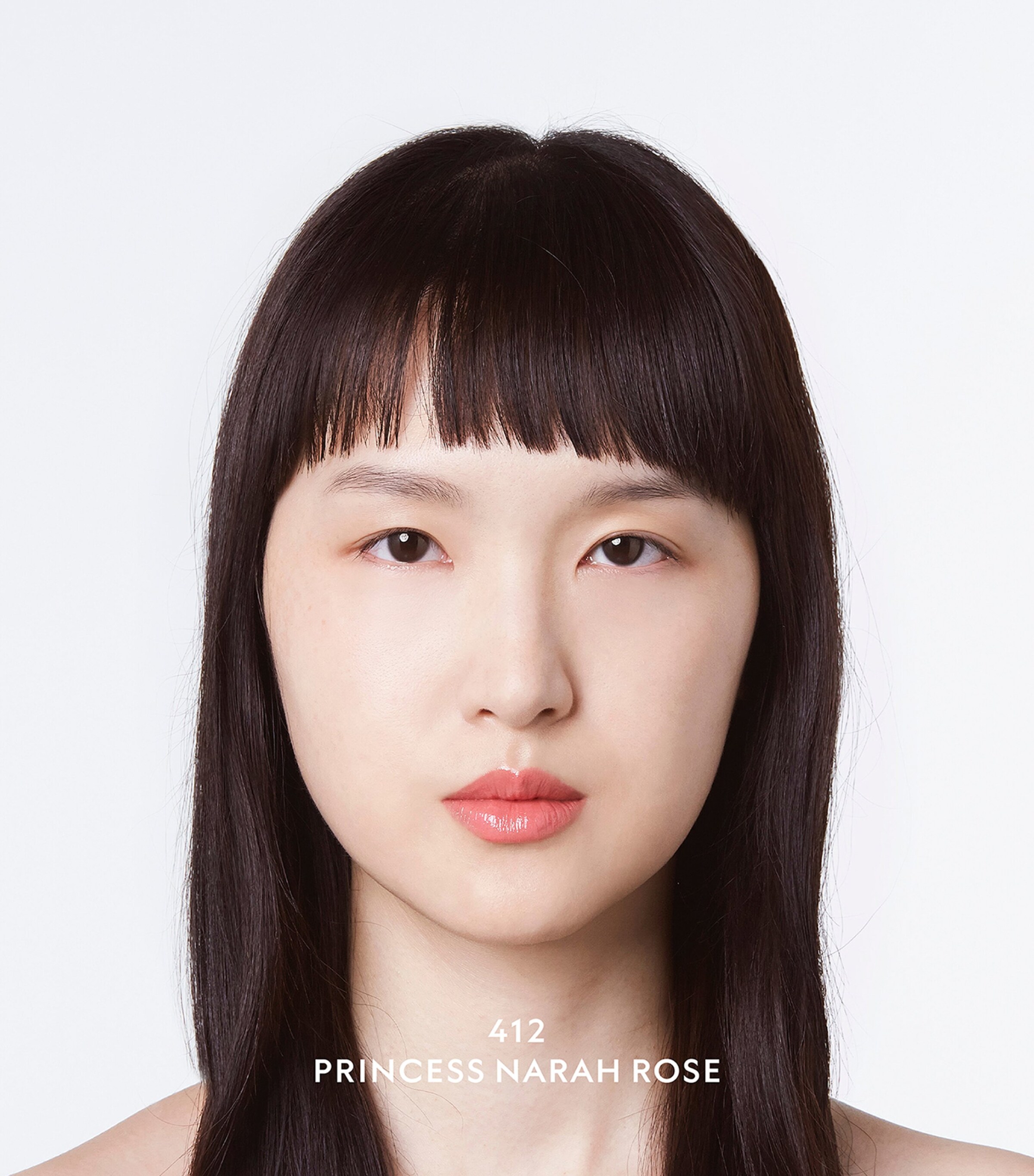 Gucci’s Rouge de Beauté Brillant Glow & Care Lip Colour 412 Image 4