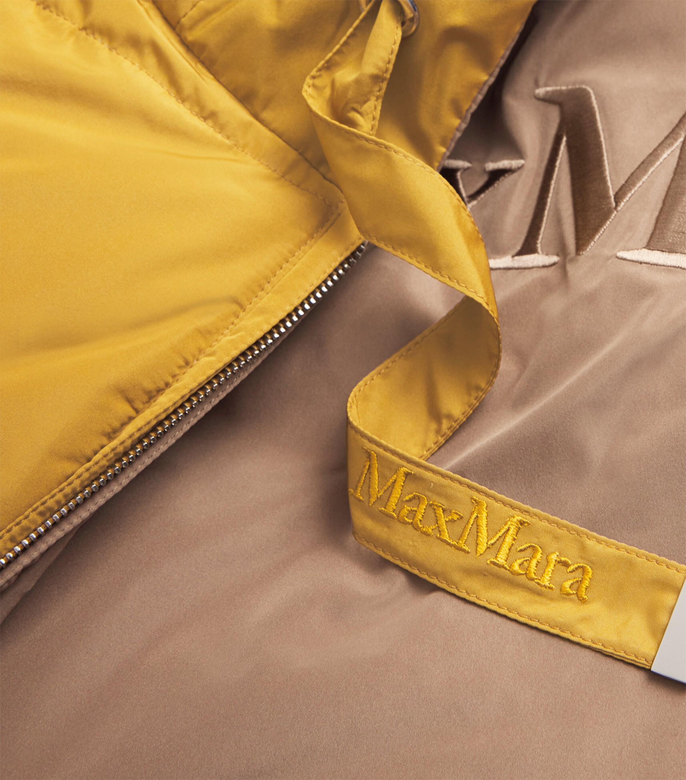 Max Mara Womens Water-Repellent Reversible Quilted Jacket Yellow Image 5