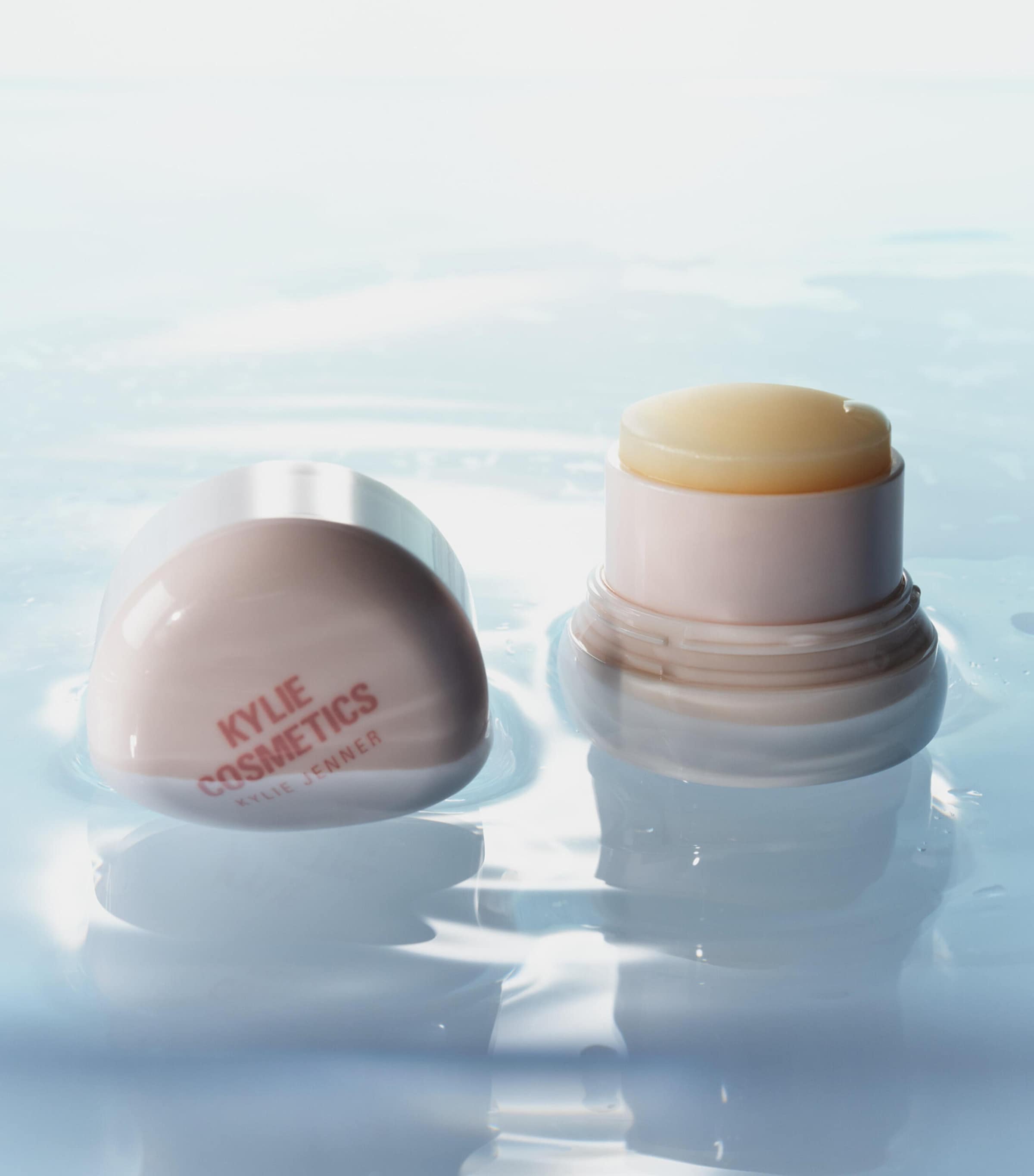 Kylie Cosmetics Cloud Balm Clear Image 7