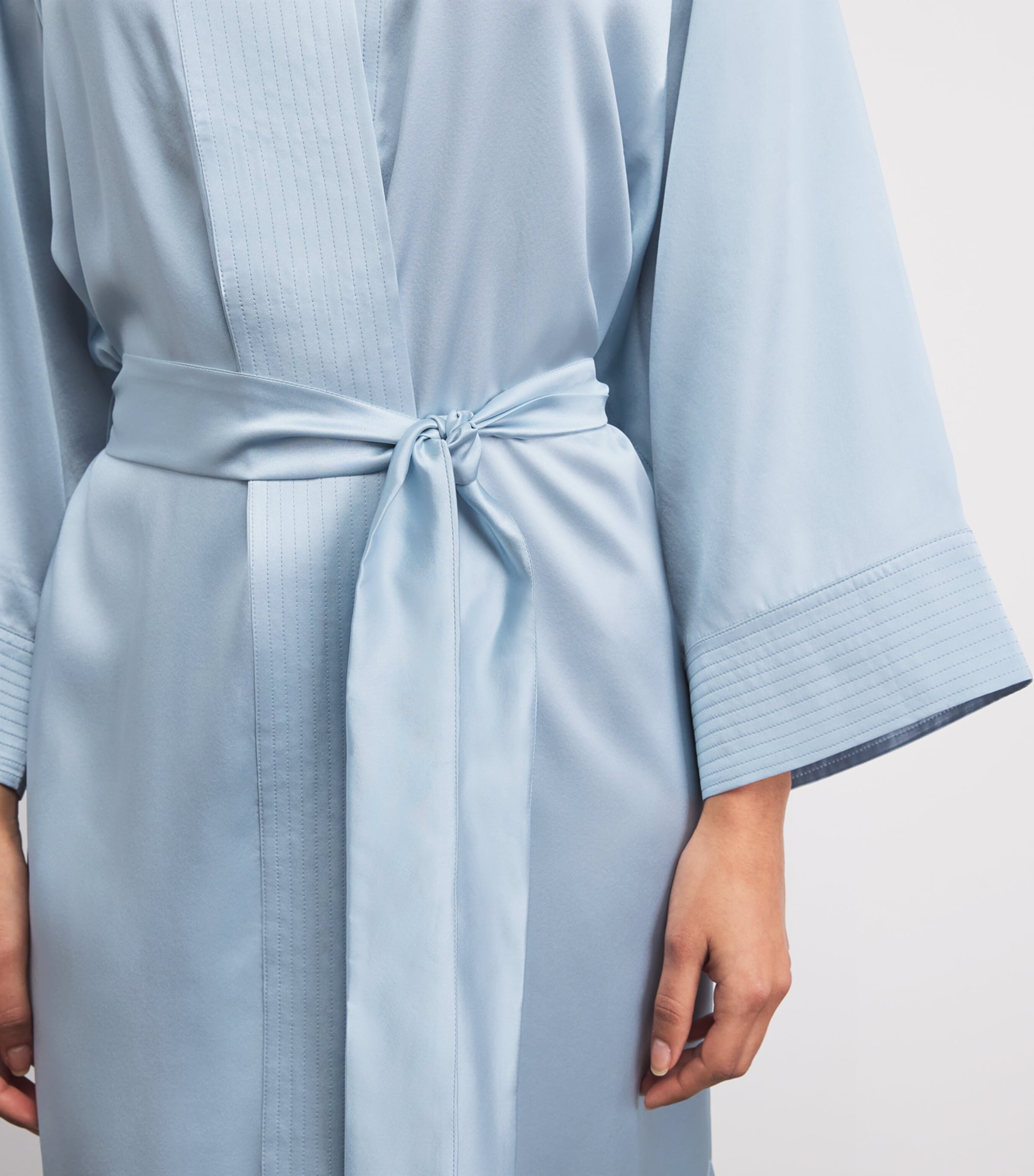 Loretta Caponi Womens Silk Nicla Robe Ice Water Image 3