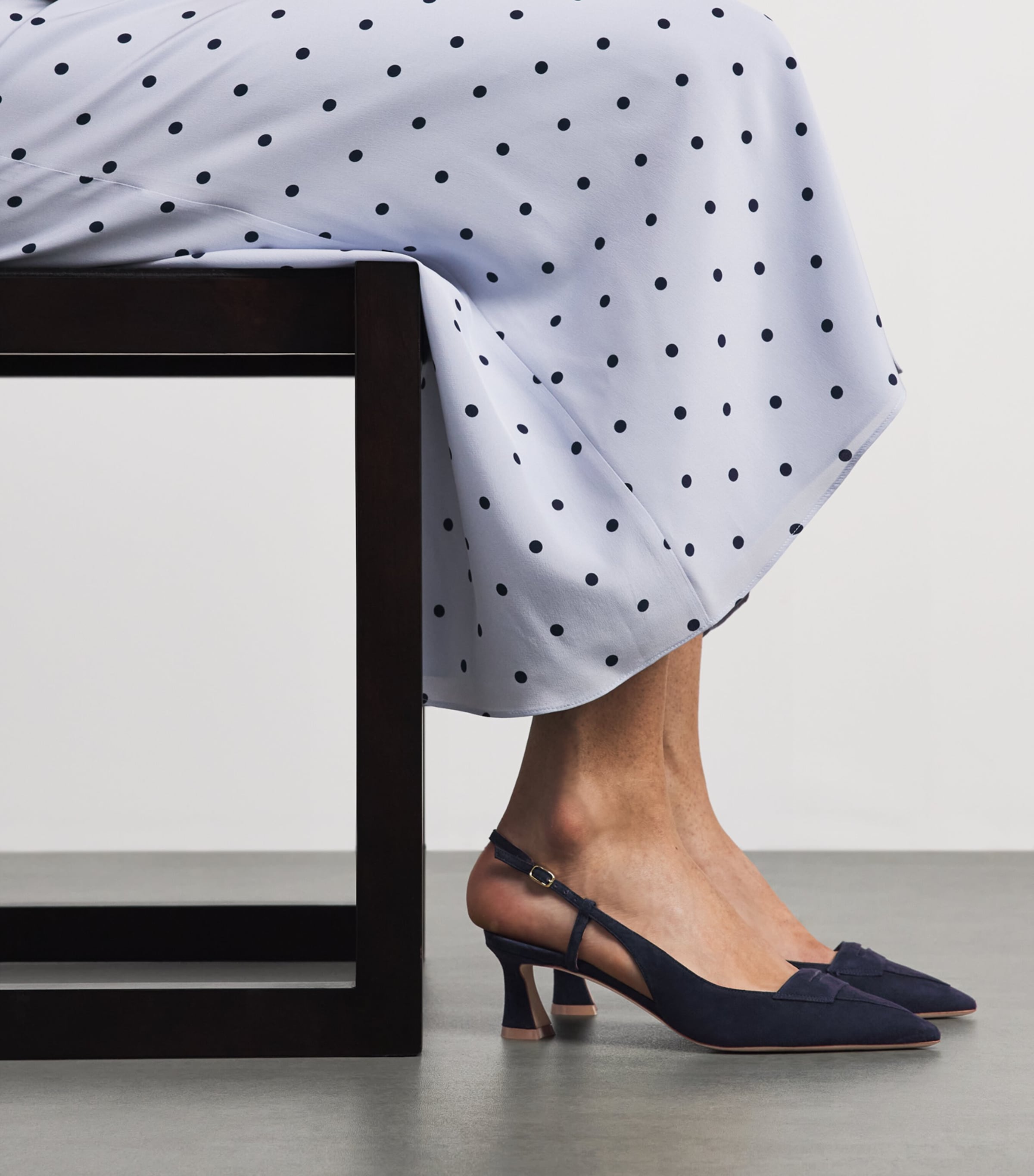Malone Souliers x Harrods Suede Suze Slingback Pumps 45 Midnight Image 2