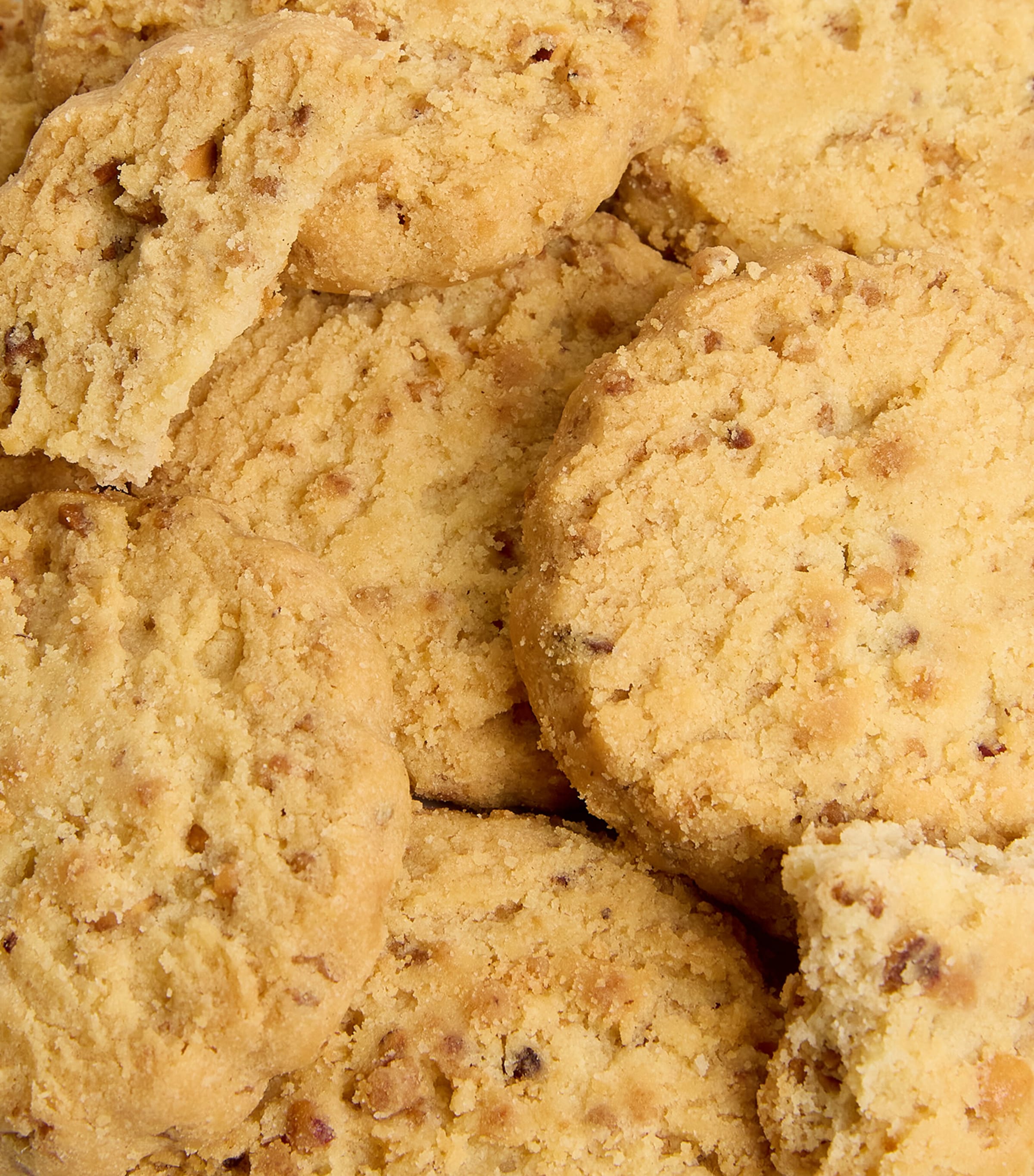 Hazelnut Praline Shortbread (190g) NO COLOUR Image 5