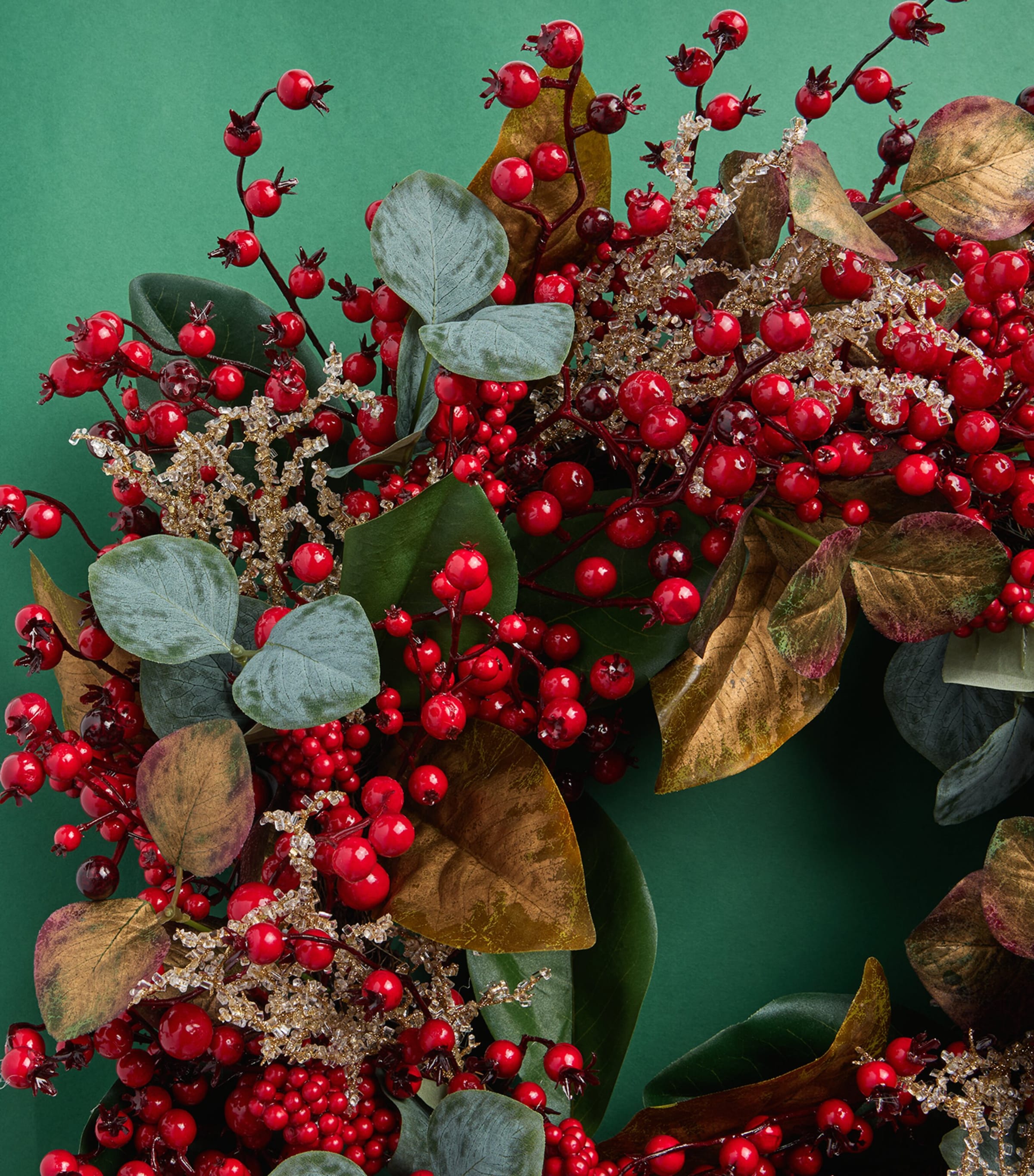 Harrods Medium Red Berries Wreath Image 2