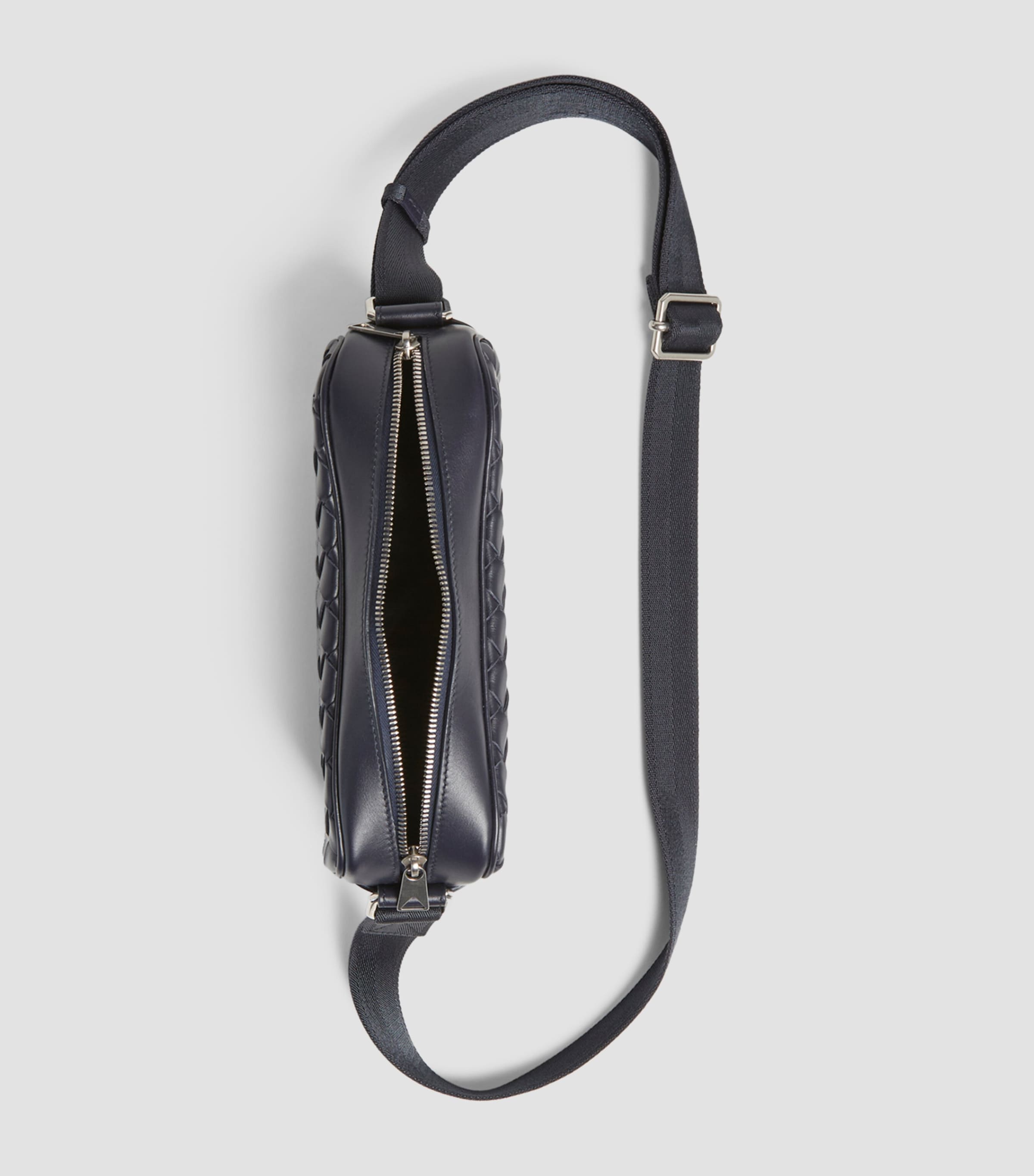 Small Leather Classic Intrecciato Camera Bag SPACE-SILVER Image 3