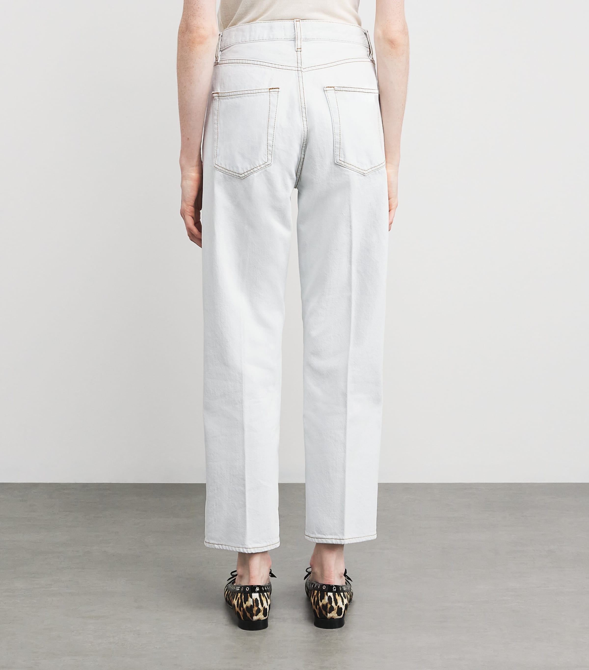 The Vertical Crop Jeans TRINITY Image 4