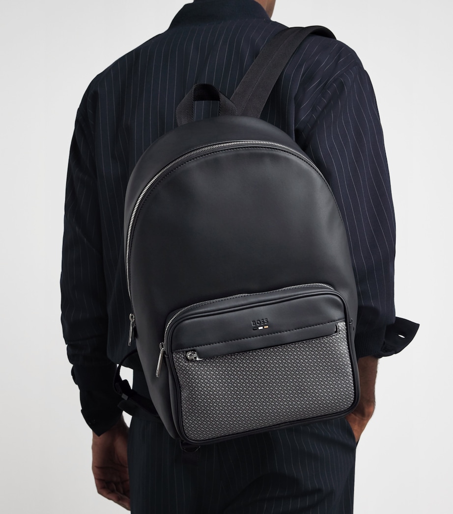 Monogram Backpack 001 BLACK Image 2