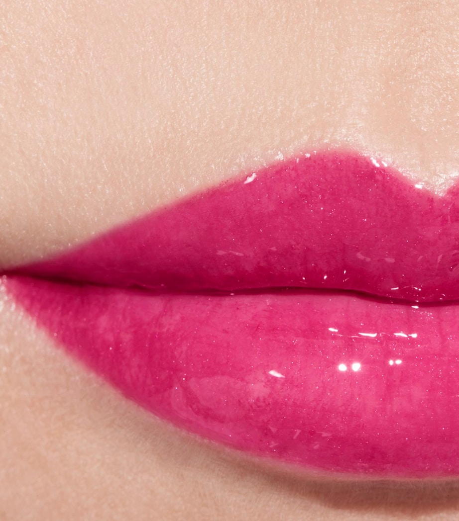 CHANEL ROUGE COCO GLOSS Moisturising Gloss Ornement Image 3