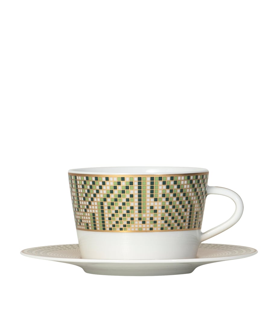 Porcelain Teacup and Saucer OR ET VERT Image 2