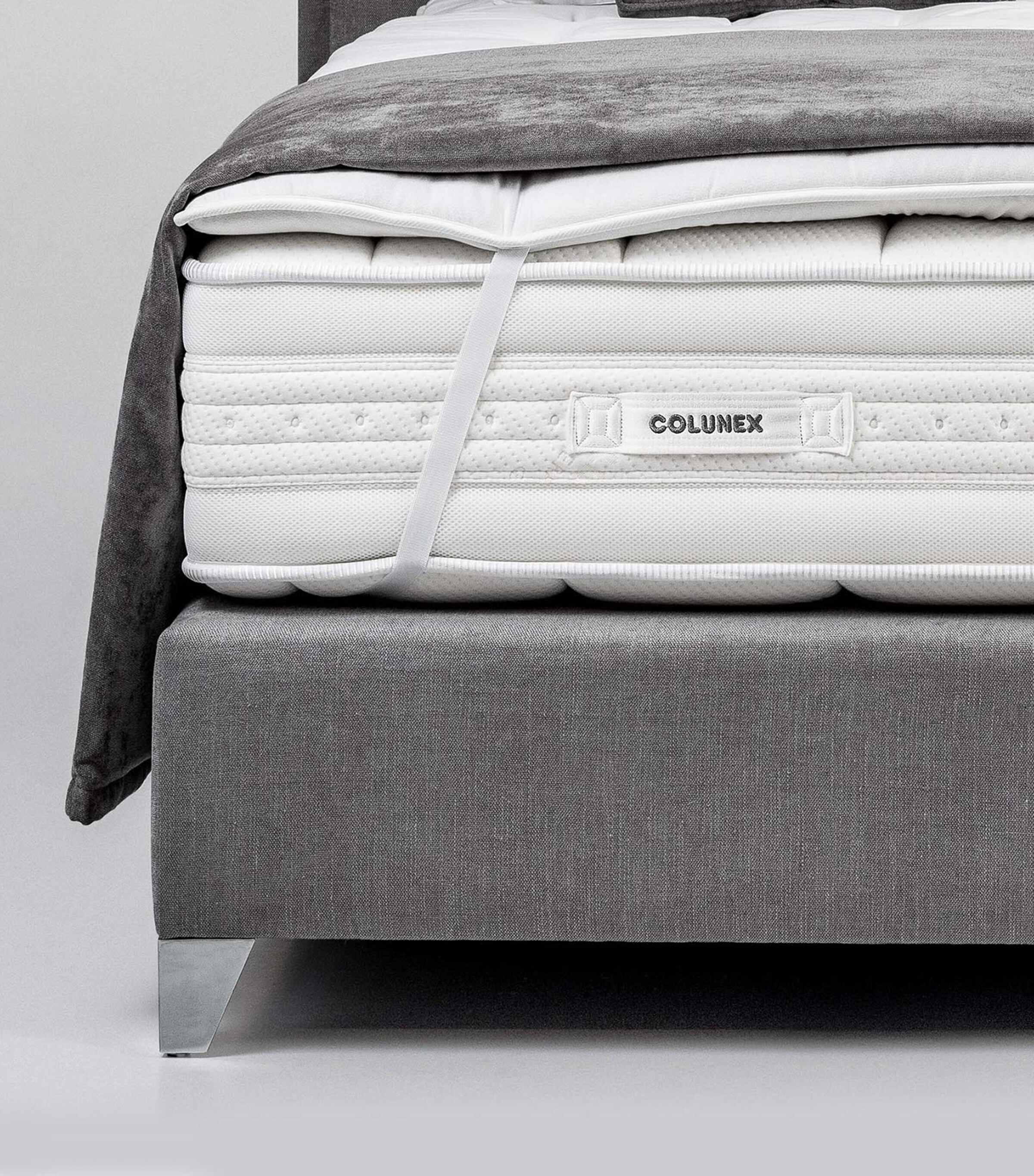 Royal Mattress Topper (200cm x 180cm) NO COLOUR Image 2