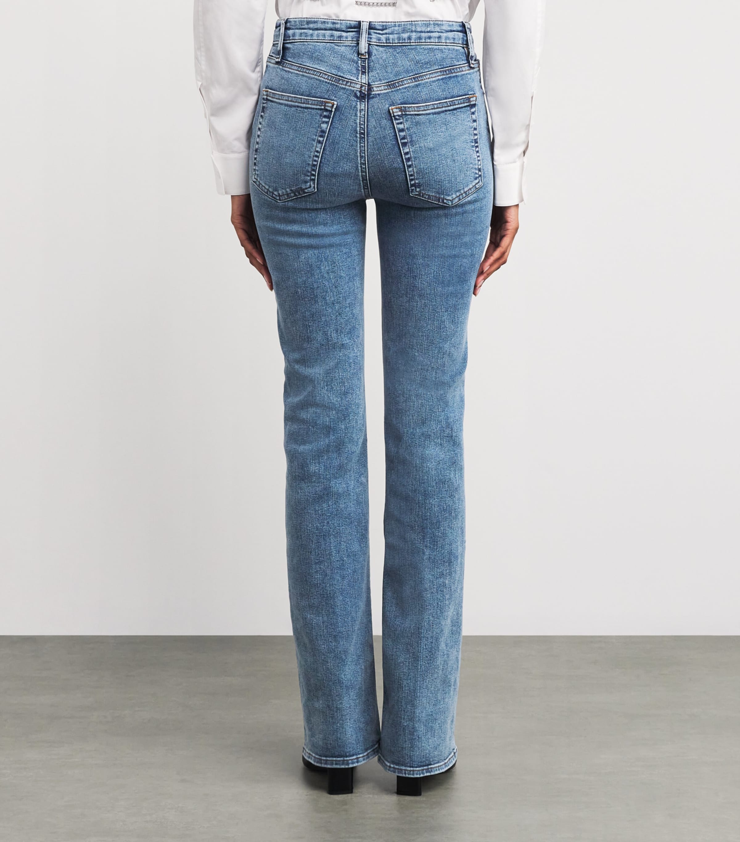 The Reboot Bootcut Jeans CRAVE Image 4