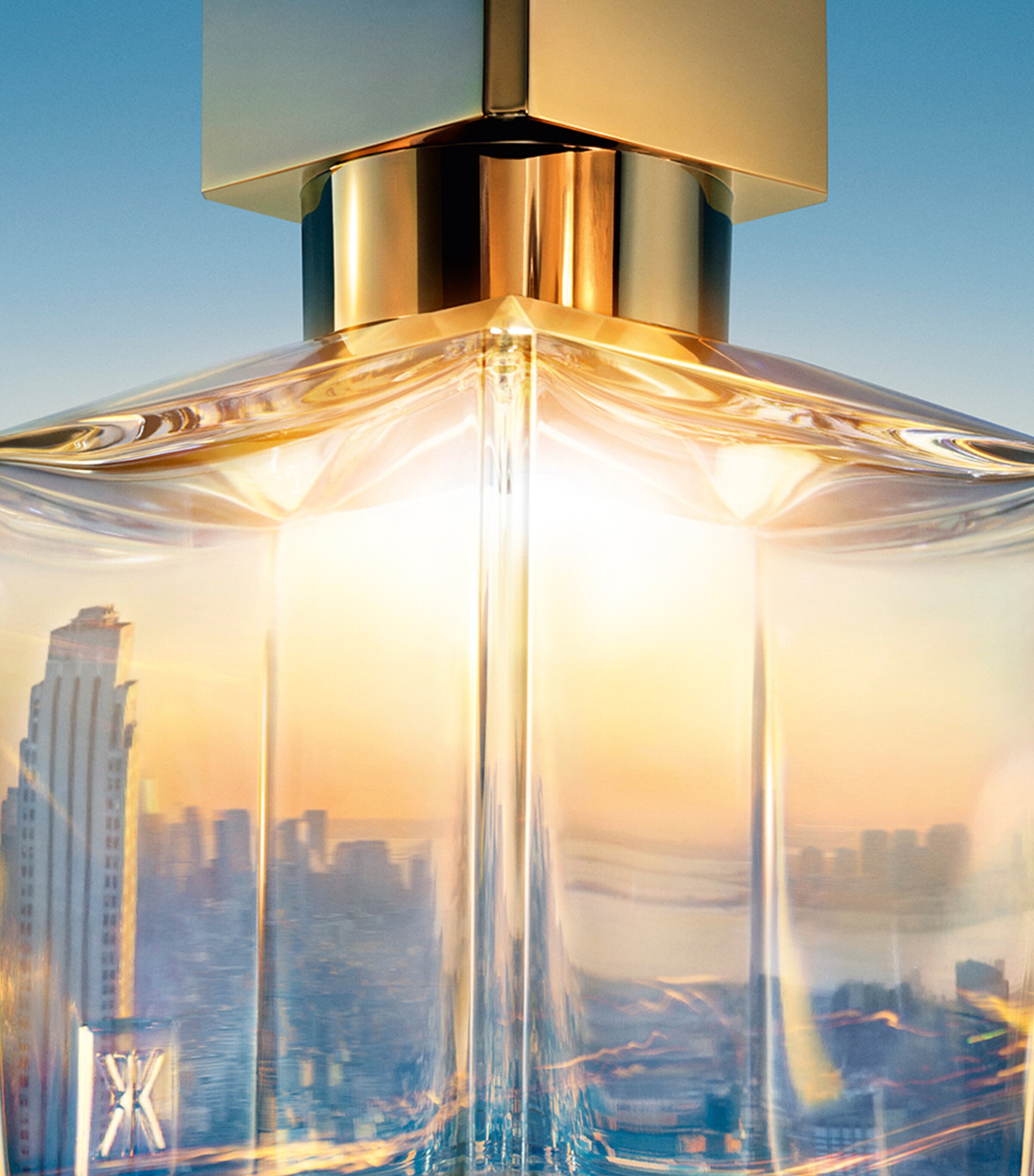 Maison Francis Kurkdjian 724 Eau de Parfum (200ml) Image 4