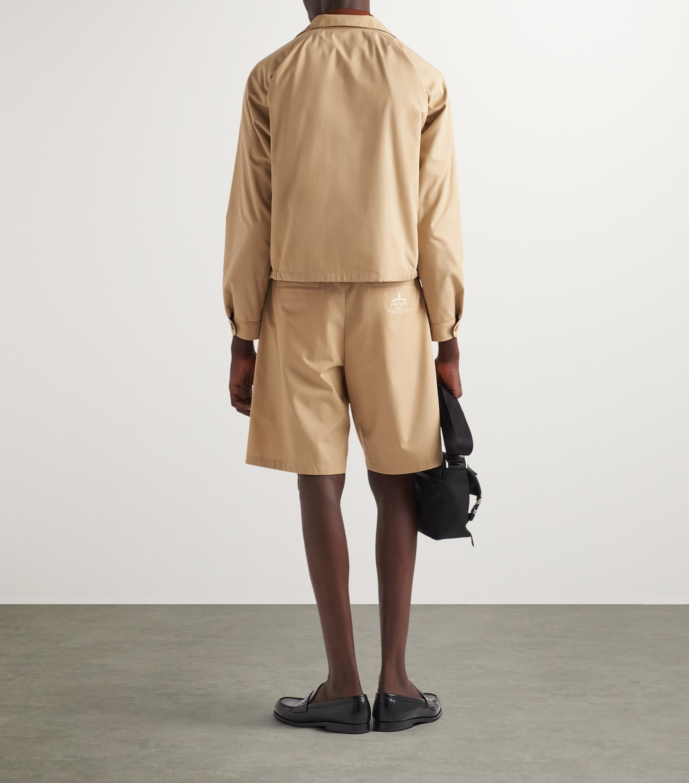 Prada Camel-hair Bermudas 関税込 Prada triangle-logo camel-hair Coat | Brown | FARFETCH