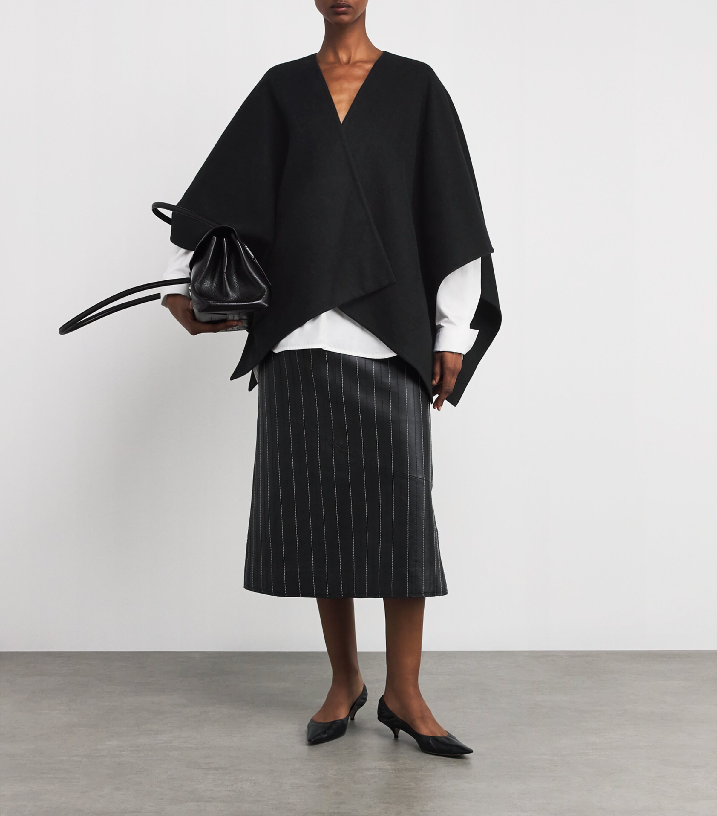 Cashmere Scarf BLACK Image 2