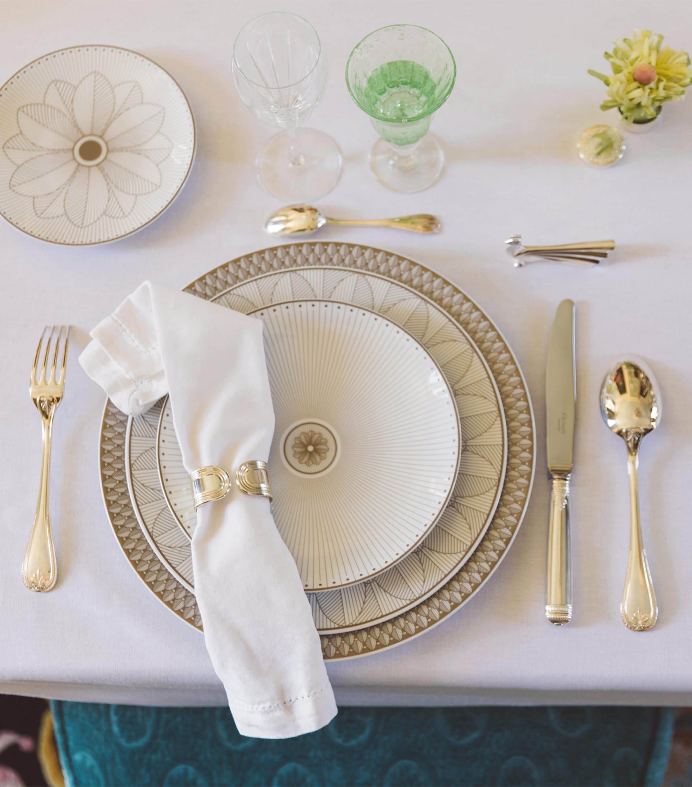 Porcelain Malmaison Platinum Impériale Dessert Plate (21.5cm) SILVER Image 3