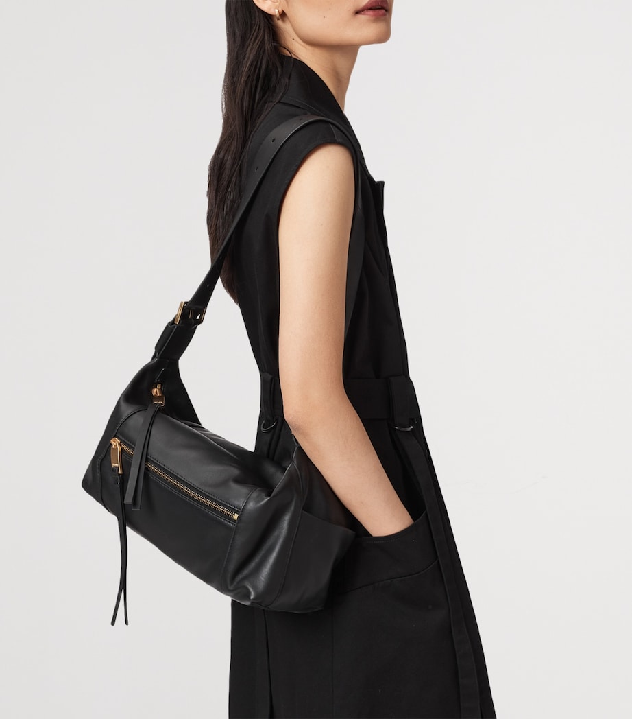 Leather Vega Shoulder Bag BLACK Image 6