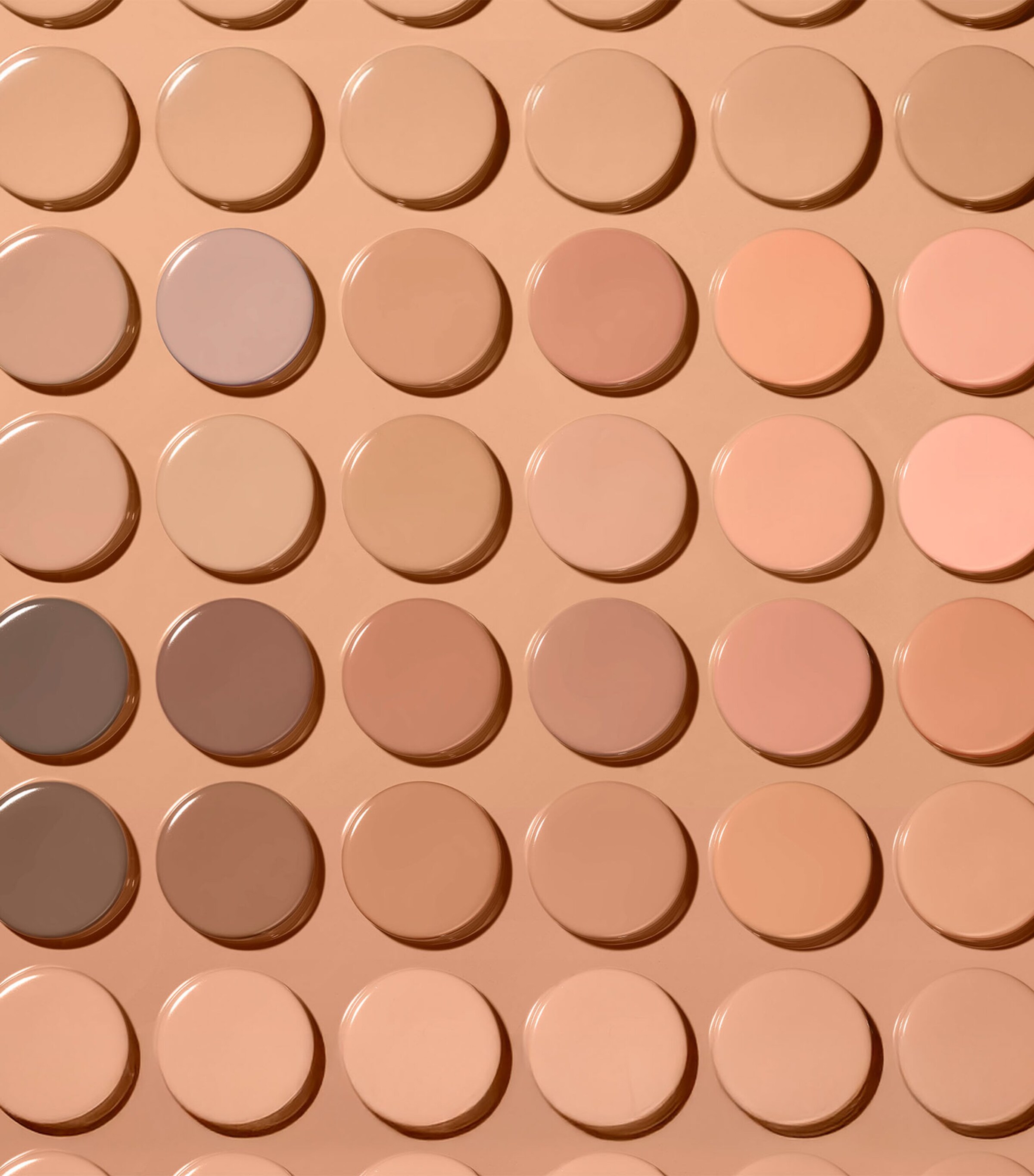 Skin Caviar Concealer Foundation SPF 15 WARM CHESTNUT Image 4