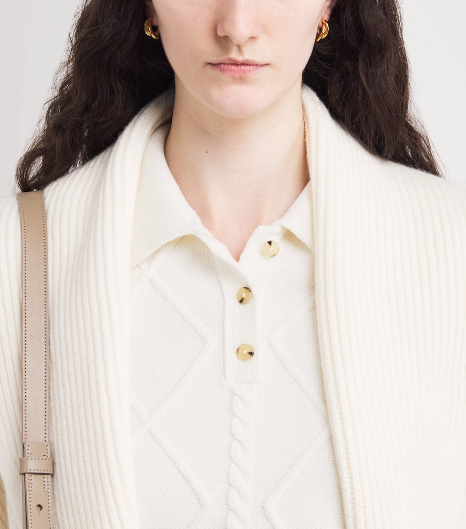 Cable-Knit Sweater Vest 101OWH Image 6