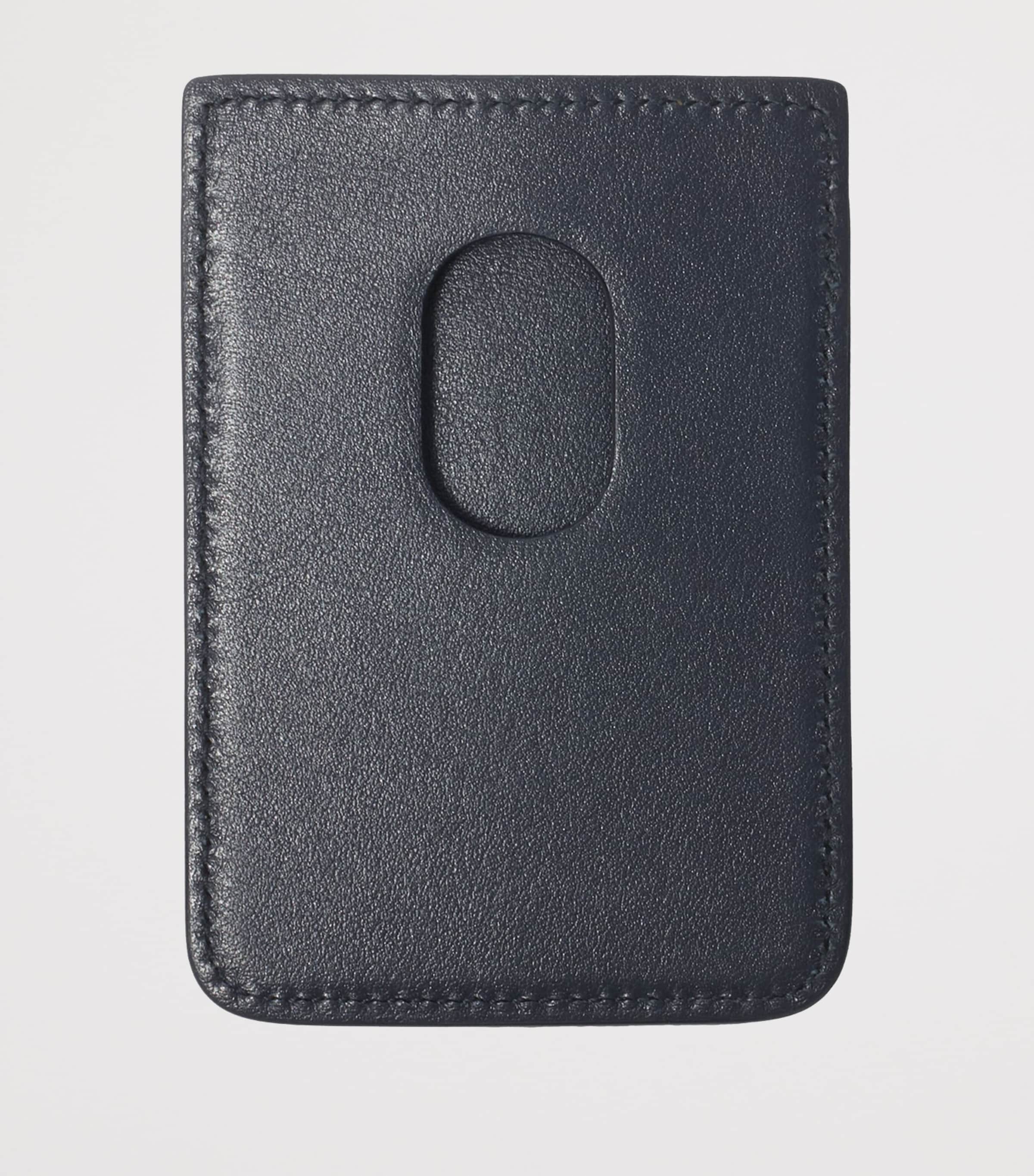 Leather EKD MagSafe Card Holder MIDNIGHT Image 2