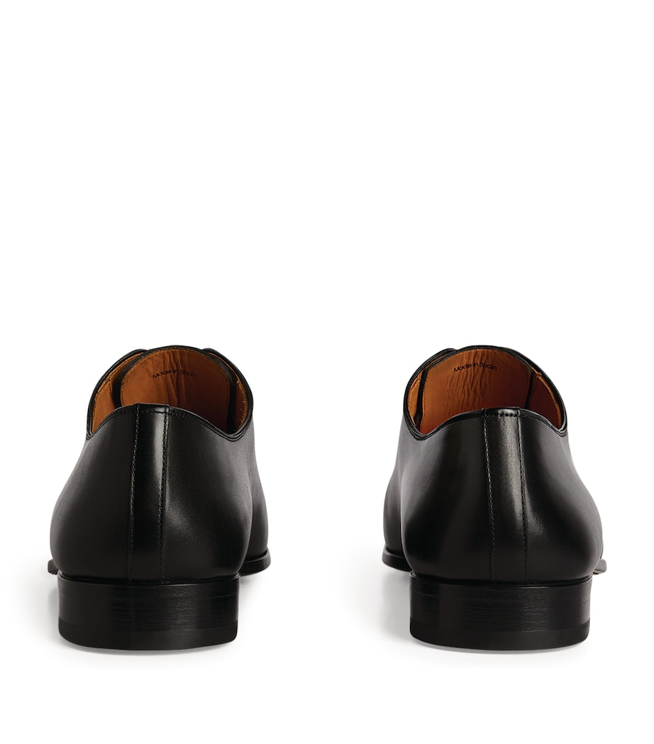 Magnanni Leather Wholecut Oxford Shoes Black Image 2