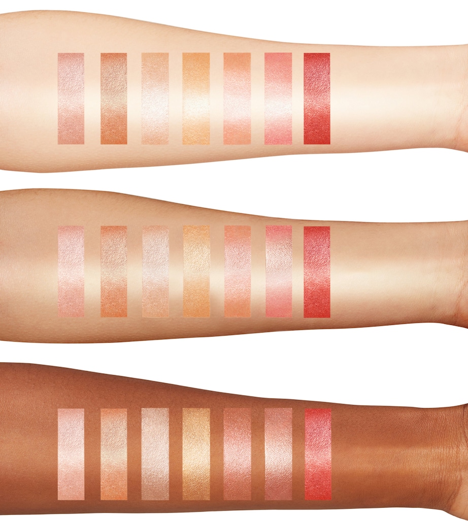 Charlotte Tilbury Pinkgasm Beauty Light Wand Highlighter Pinkgasm Sunset Image 3