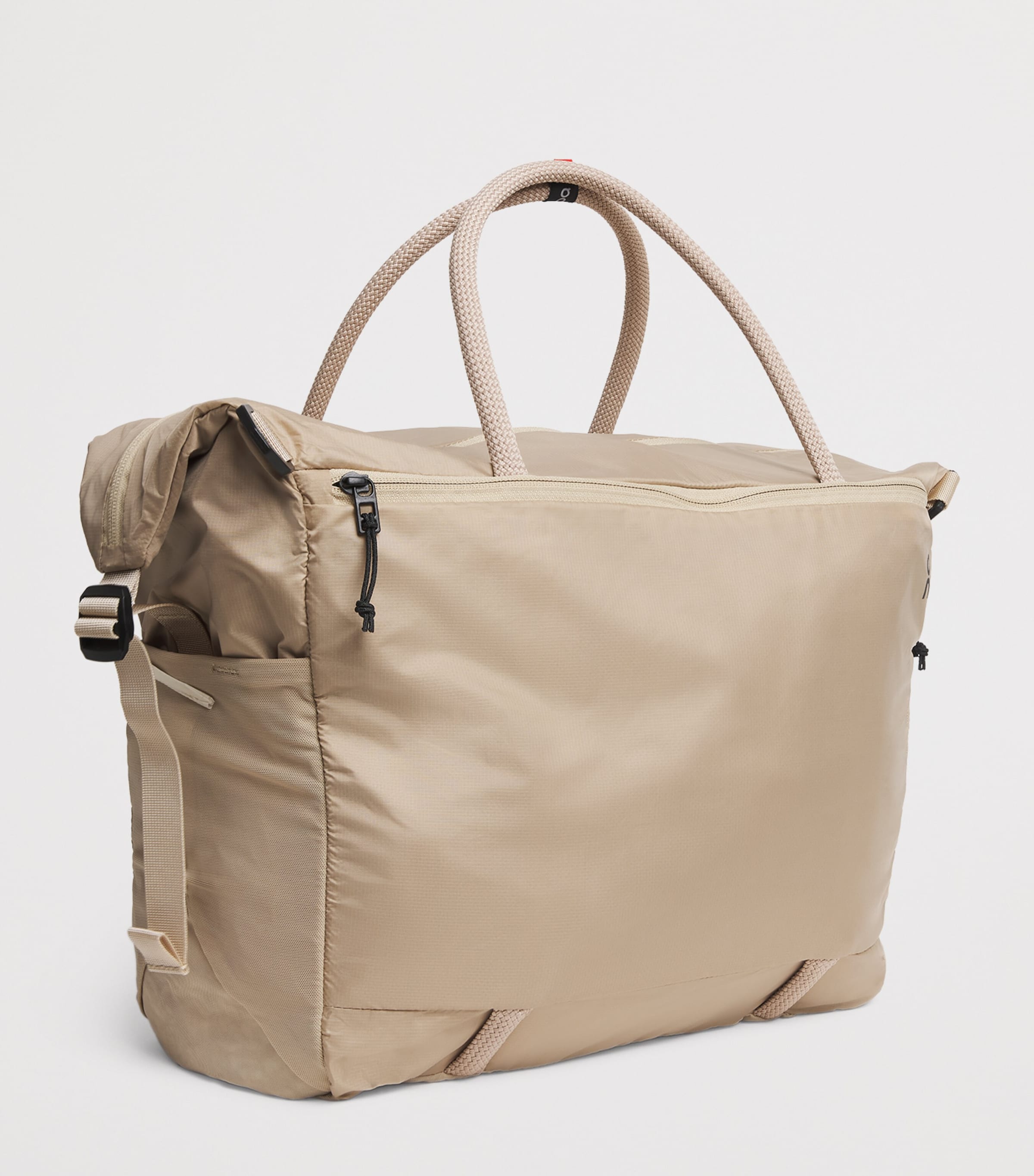 On Track Pack 35L Lite Bag Sand Image 3