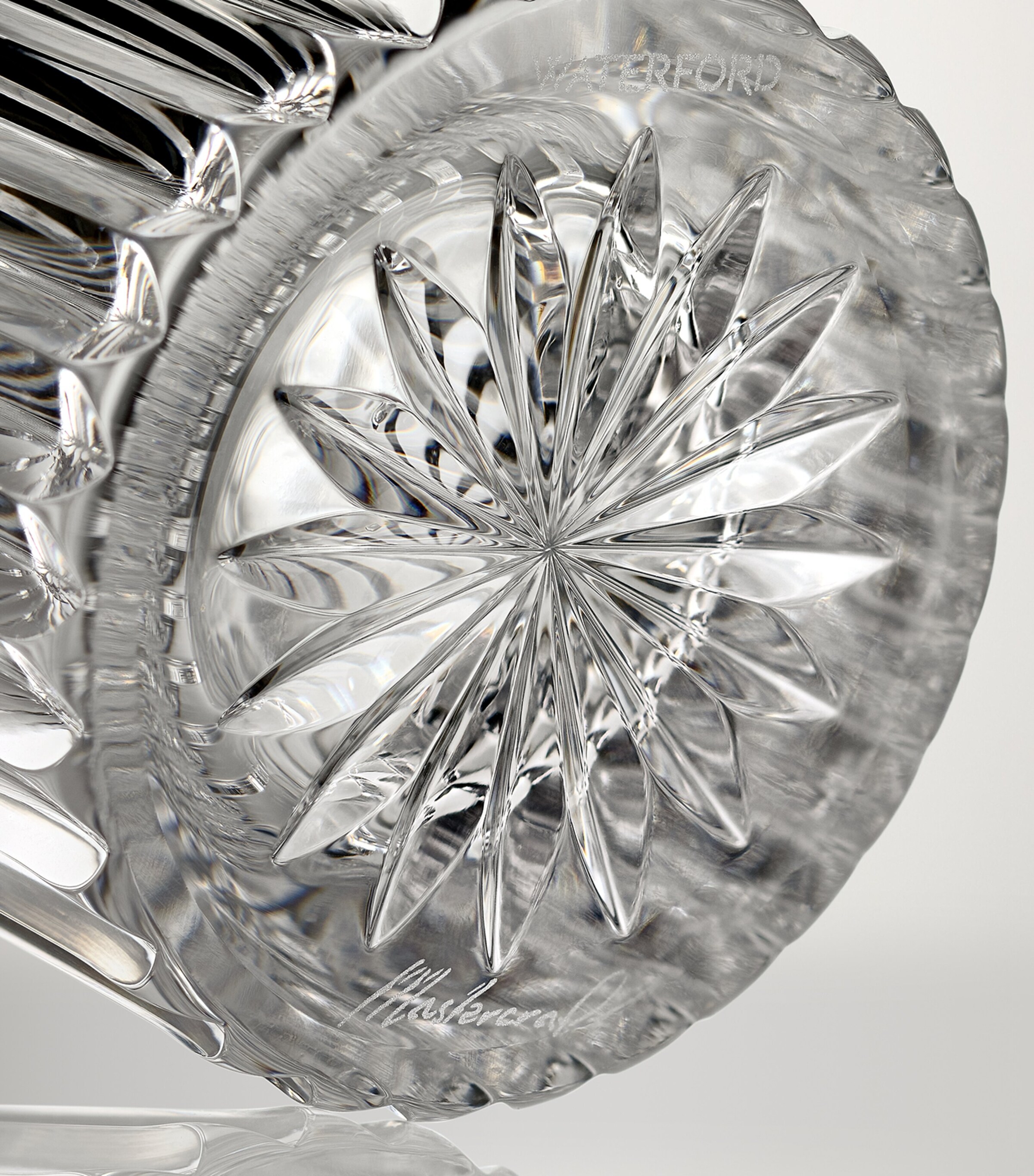 Waterford Mastercraft Powerscourt Vase (20cm) Clear Image 5