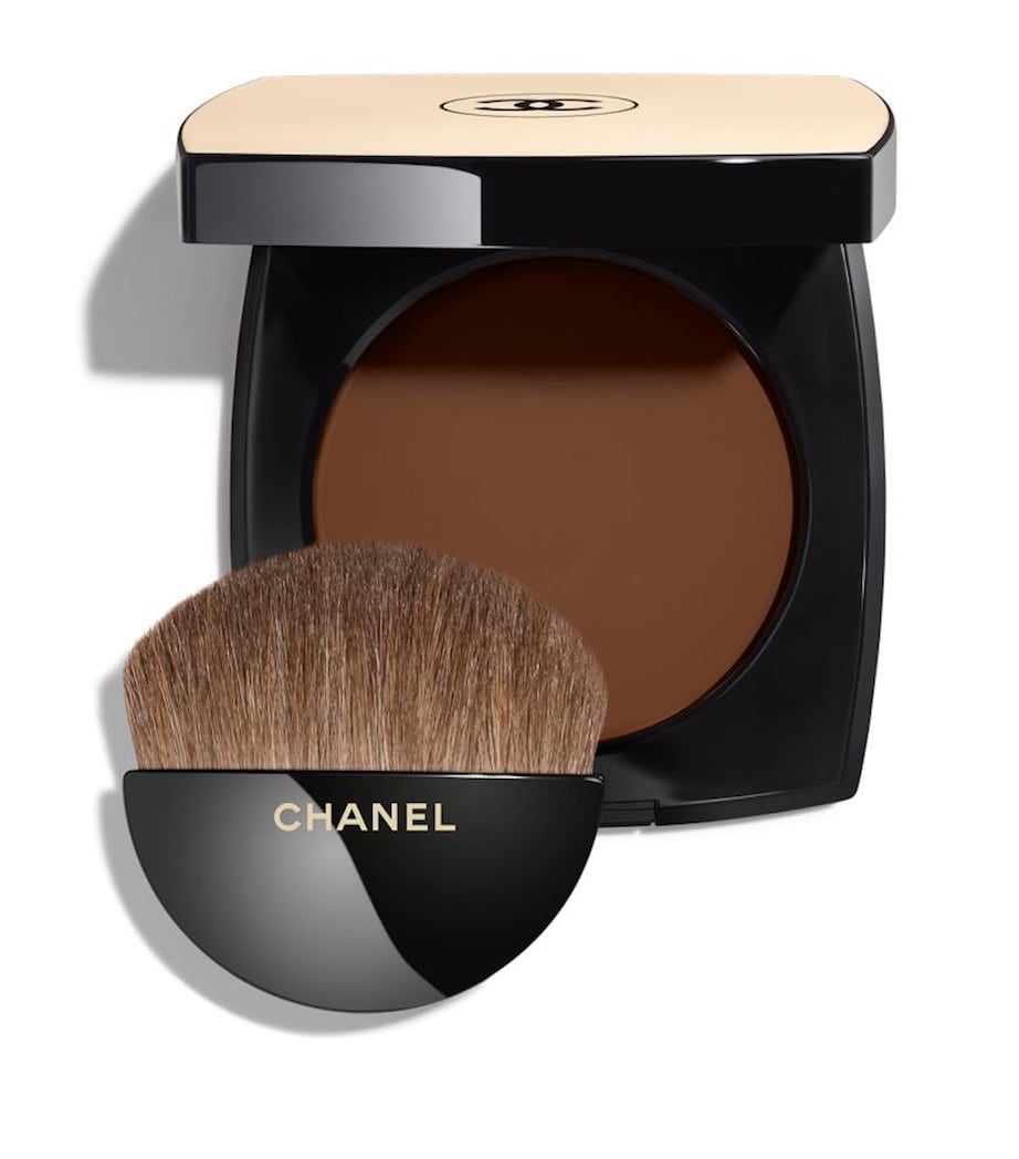 CHANEL LES BEIGES Healthy Glow Sheer Powder Image 1