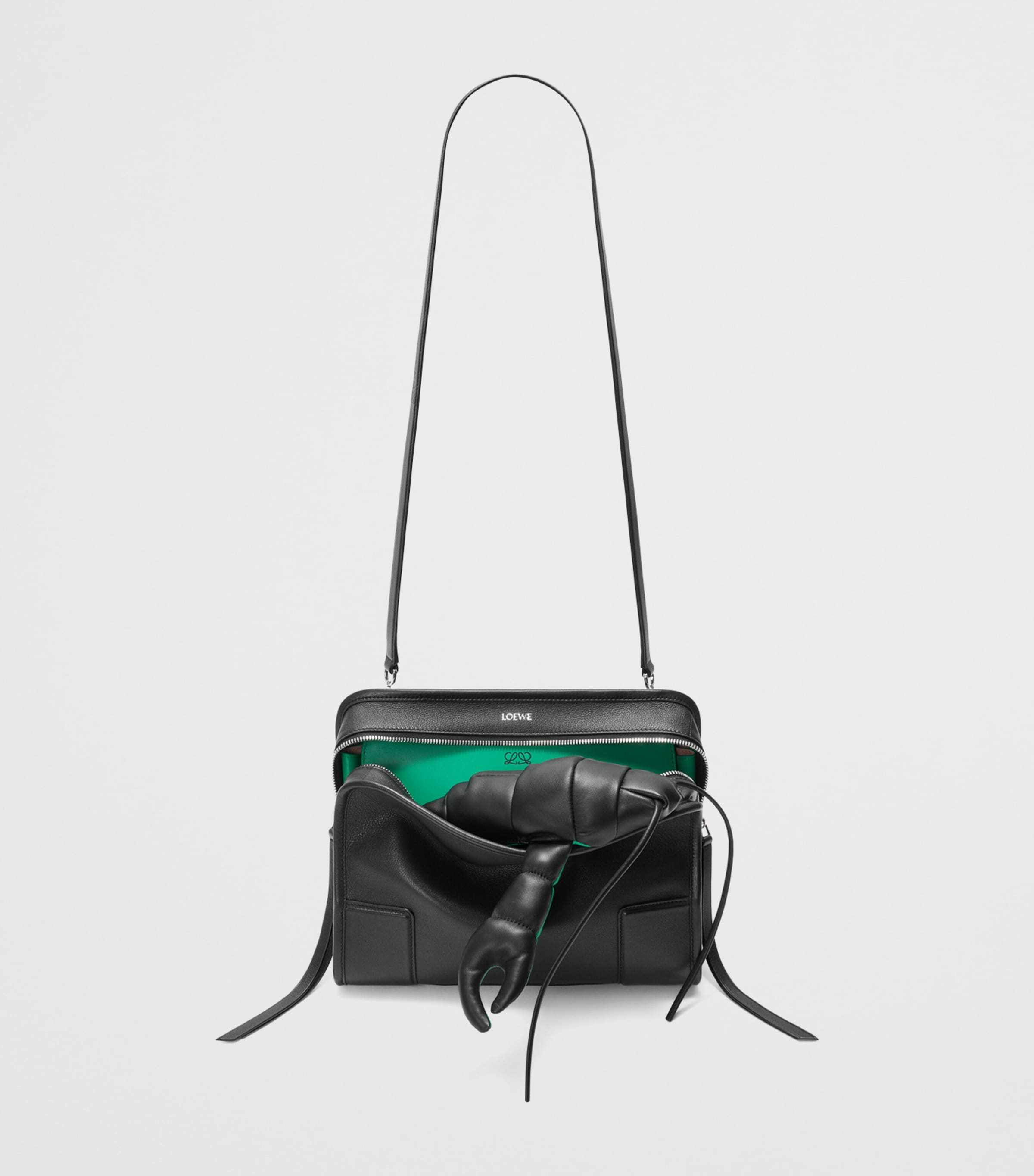 LOEWE x Cosima Von Bonin Medium Leather Amazona 180 Top-Handle Bag Black/green Image 4