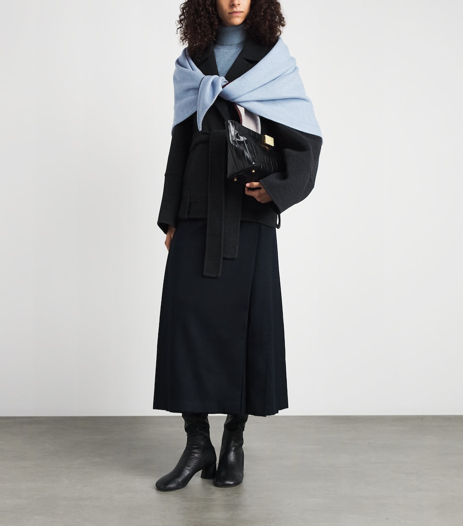 Colombo Cashmere Triangle Scarf Greige Image 2