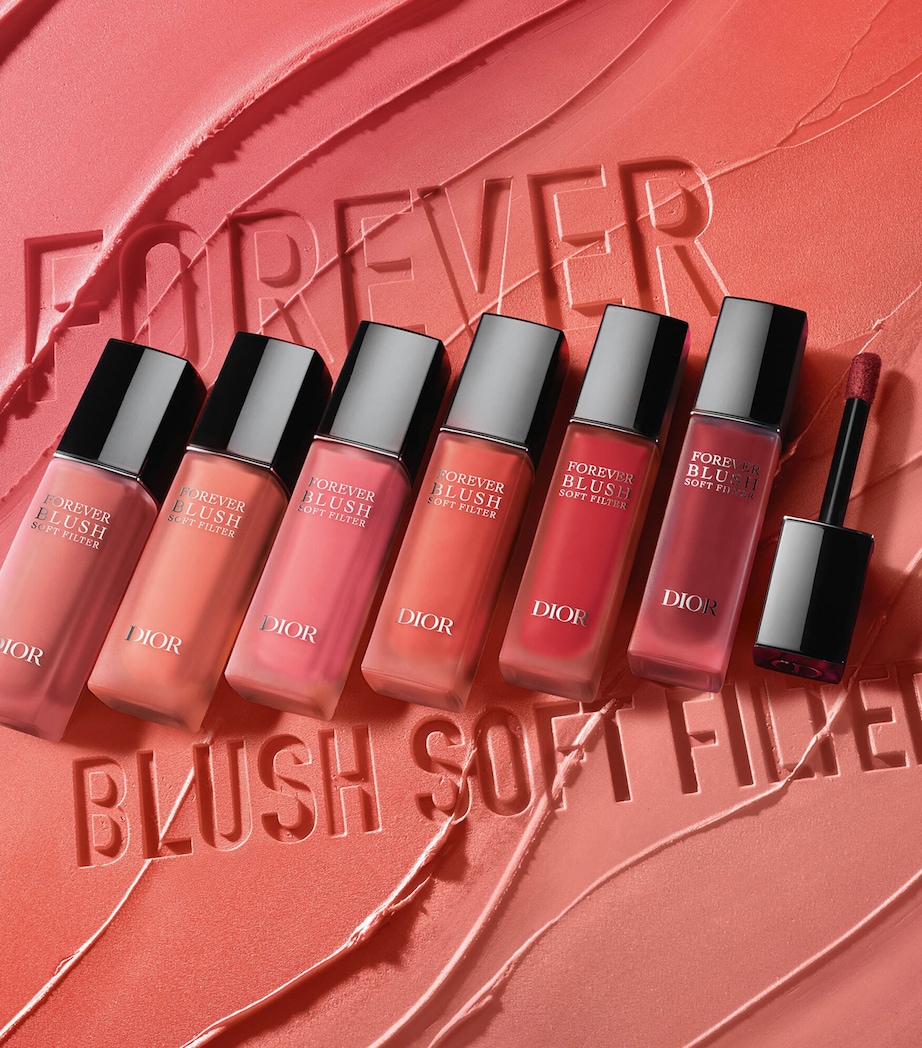 Dior Forever Soft Filter Liquid Blush 04 Image 5