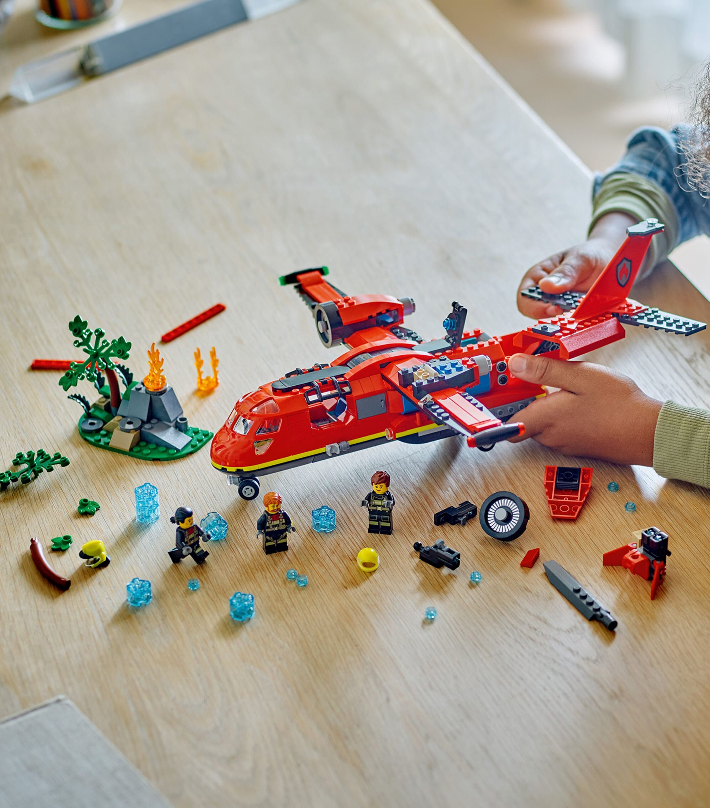 City Fire Rescue Plane 60413 MULTI Image 2