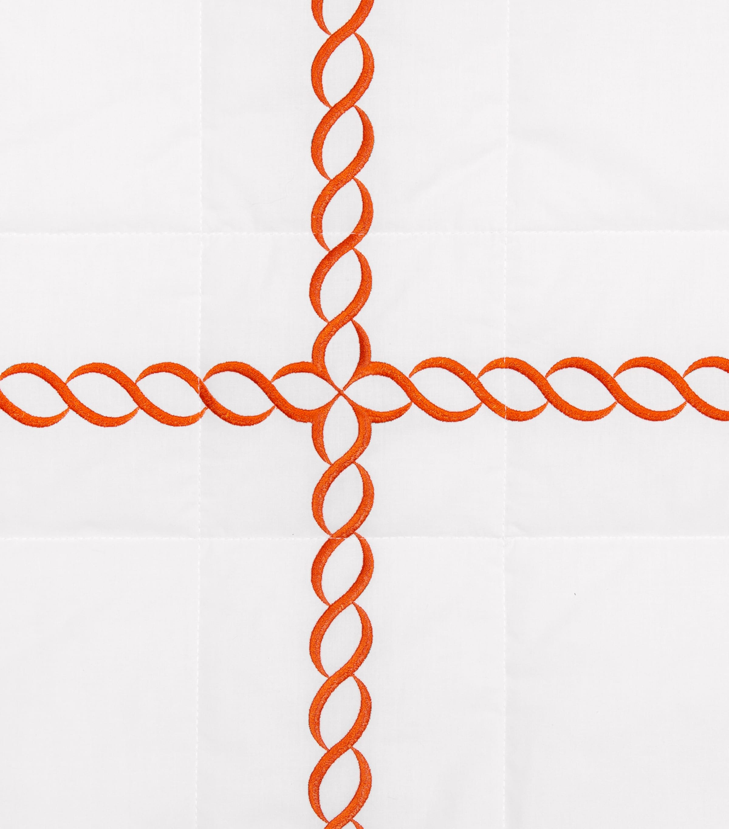 Pratesi Treccia Super King Bedspread (290cm x 260cm) White/orange Image 3