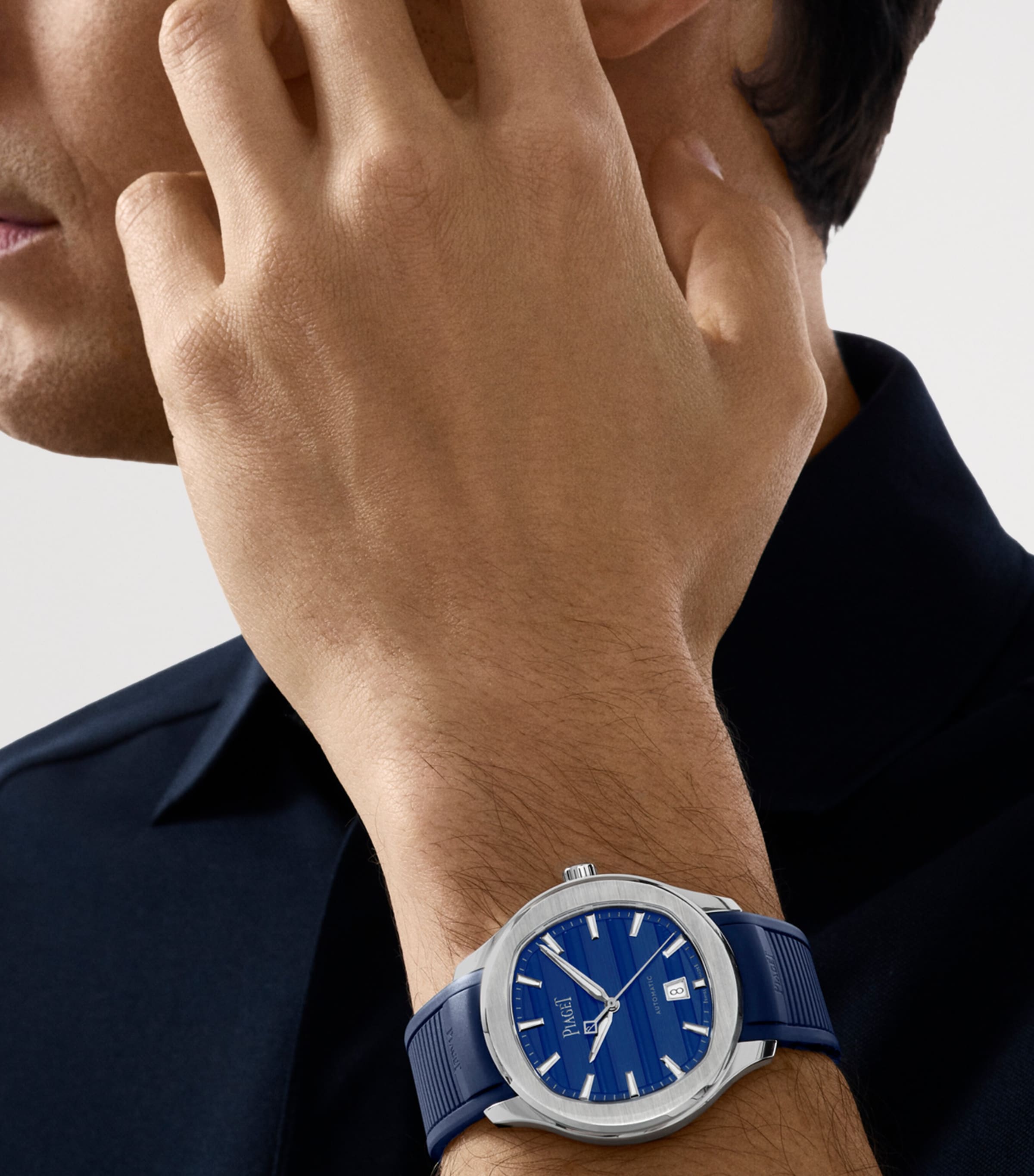 Piaget Stainless Steel Polo Signature Date Watch 42mm Blue Image 6