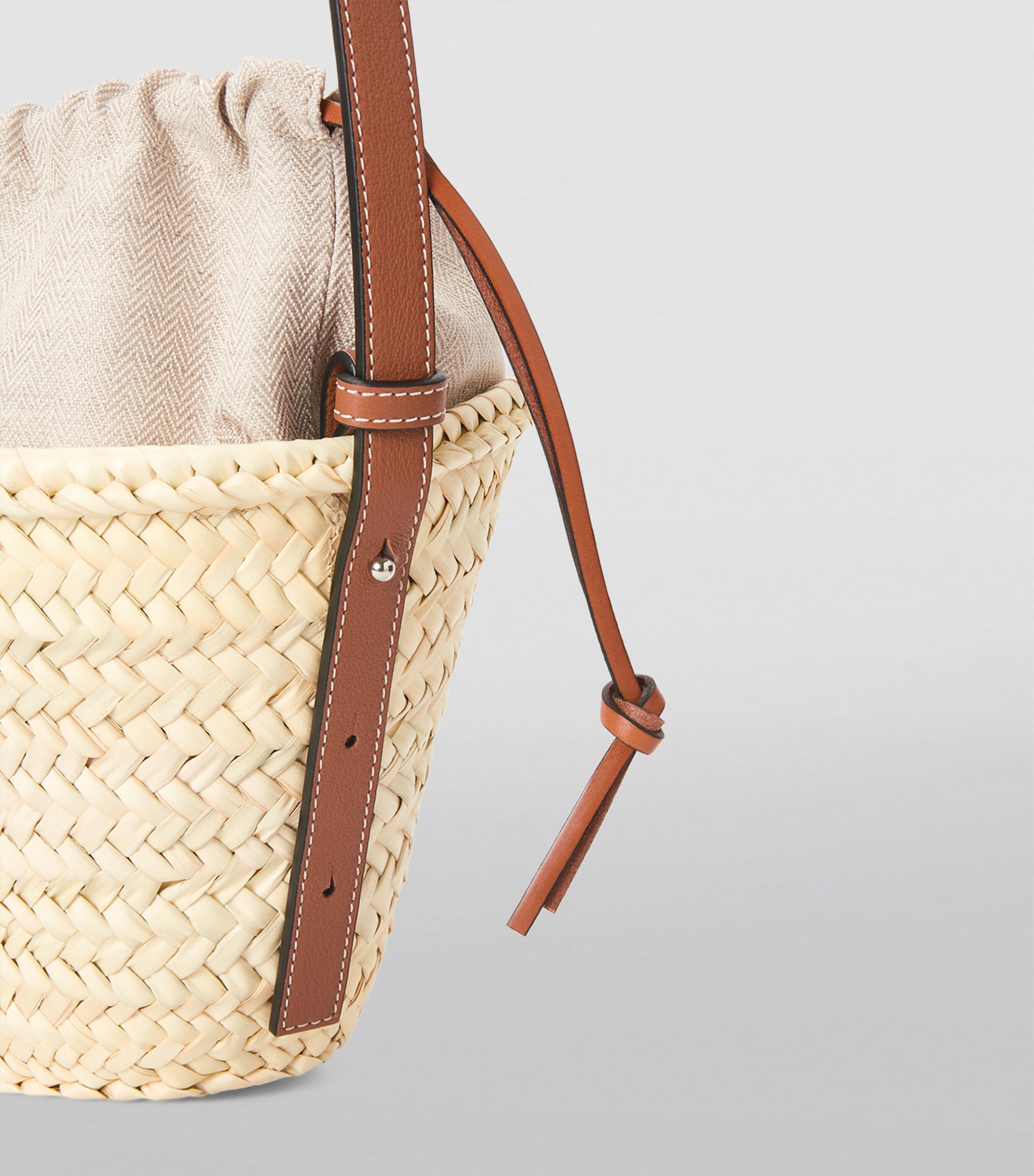 x Paula's Ibiza Woven Drawstring Bucket Bag NATURAL/TAN Image 4