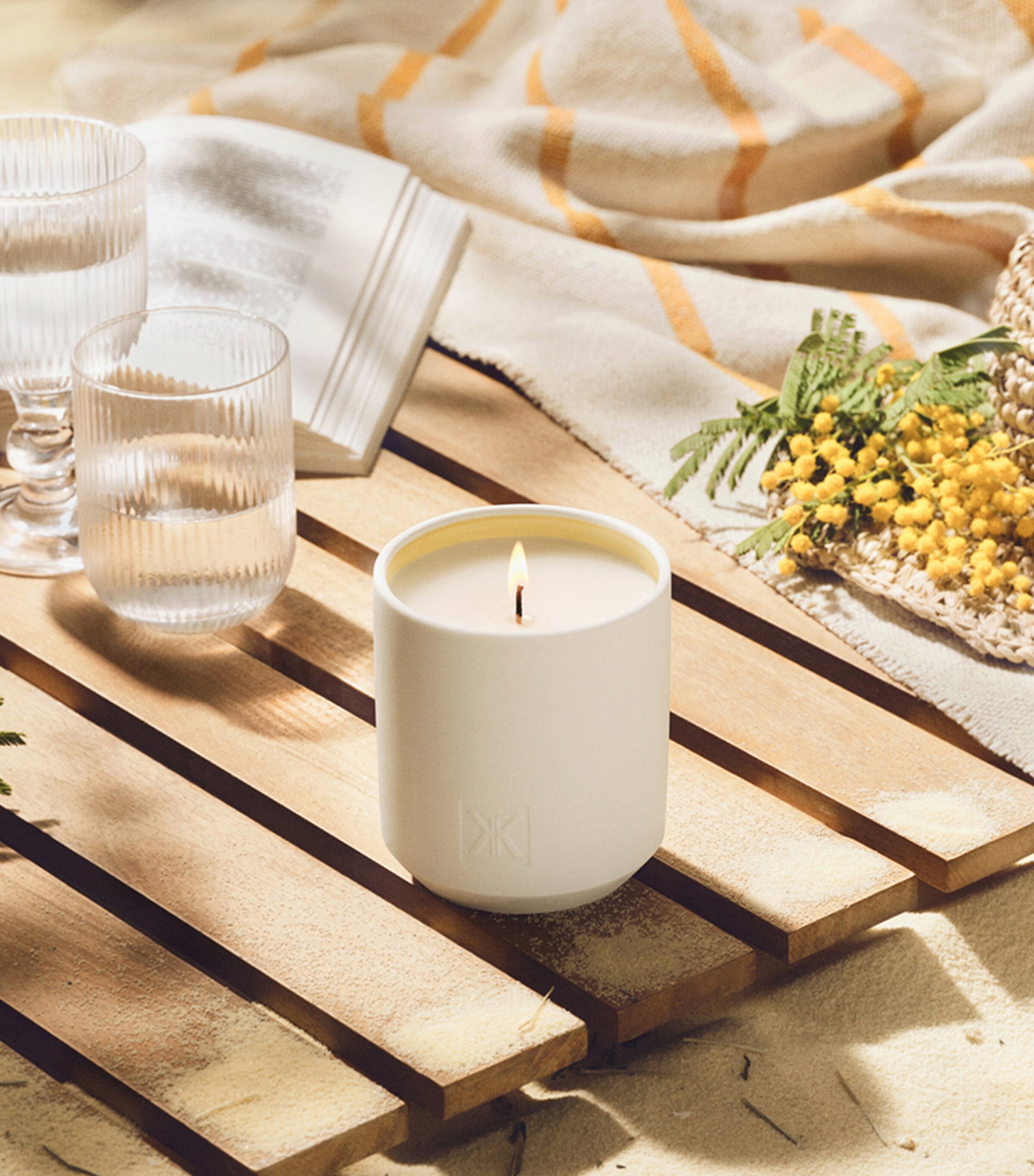 Maison Francis Kurkdjian Les Tamaris Candle (280g) Image 3