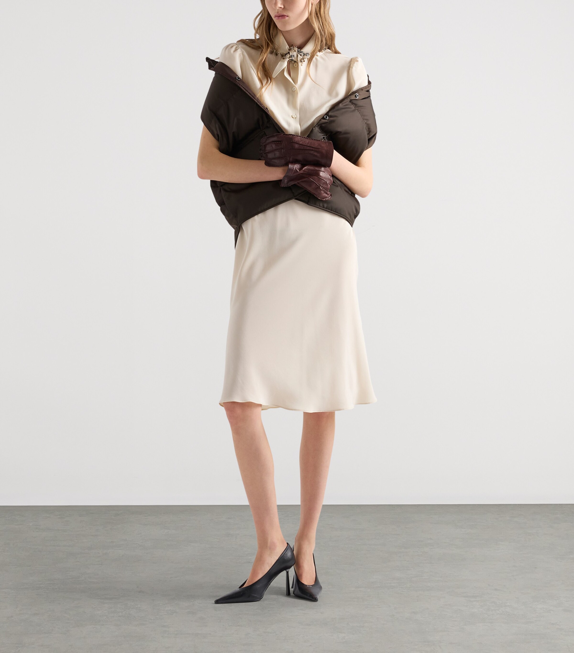 Prada Womens Down-Filled Gilet Brown Image 2