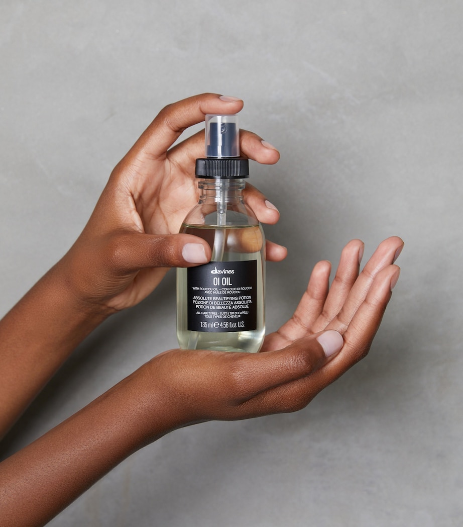 OI Oil (135ml) NO COLOUR Image 4