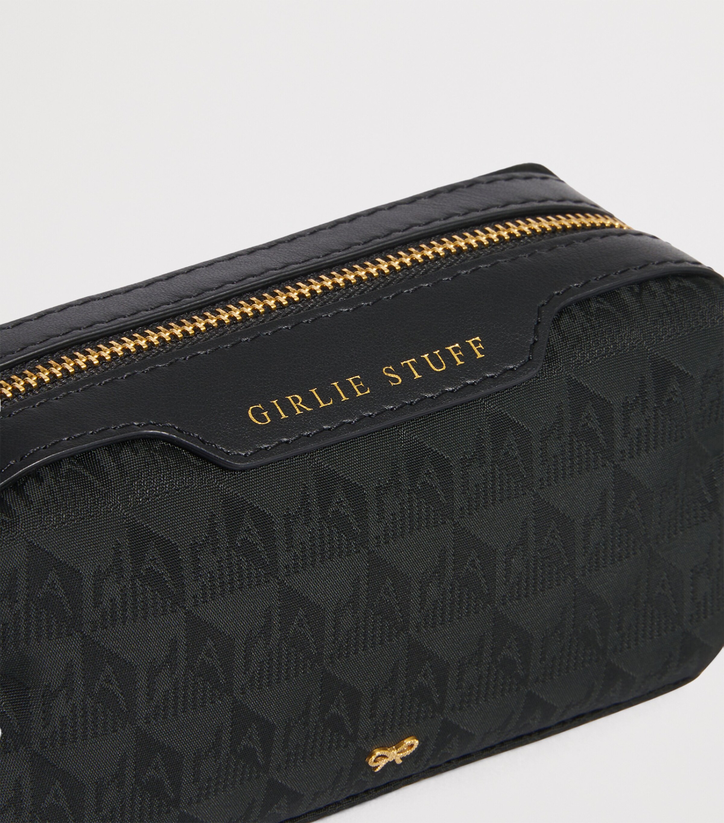 Jacquard Logo Girlie Stuff Pouch BLACK Image 5