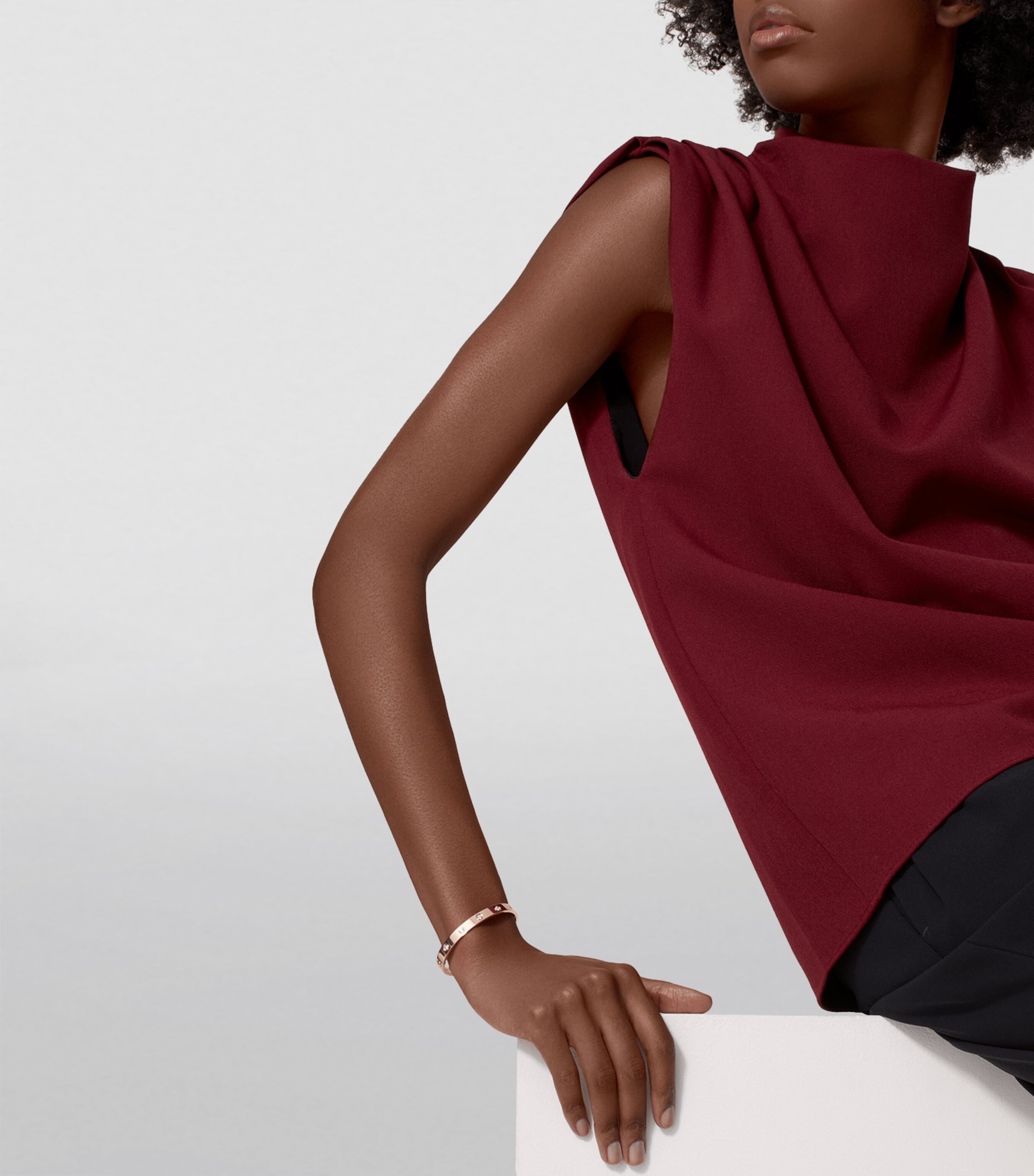 LOVE Classic Rose Gold 10-Diamond Bracelet ROSE GOLD Image 2