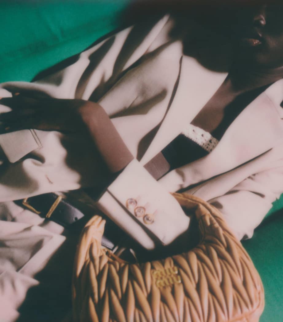 Matelassé Lambskin Wander Top-Handle Bag F098L Image 8