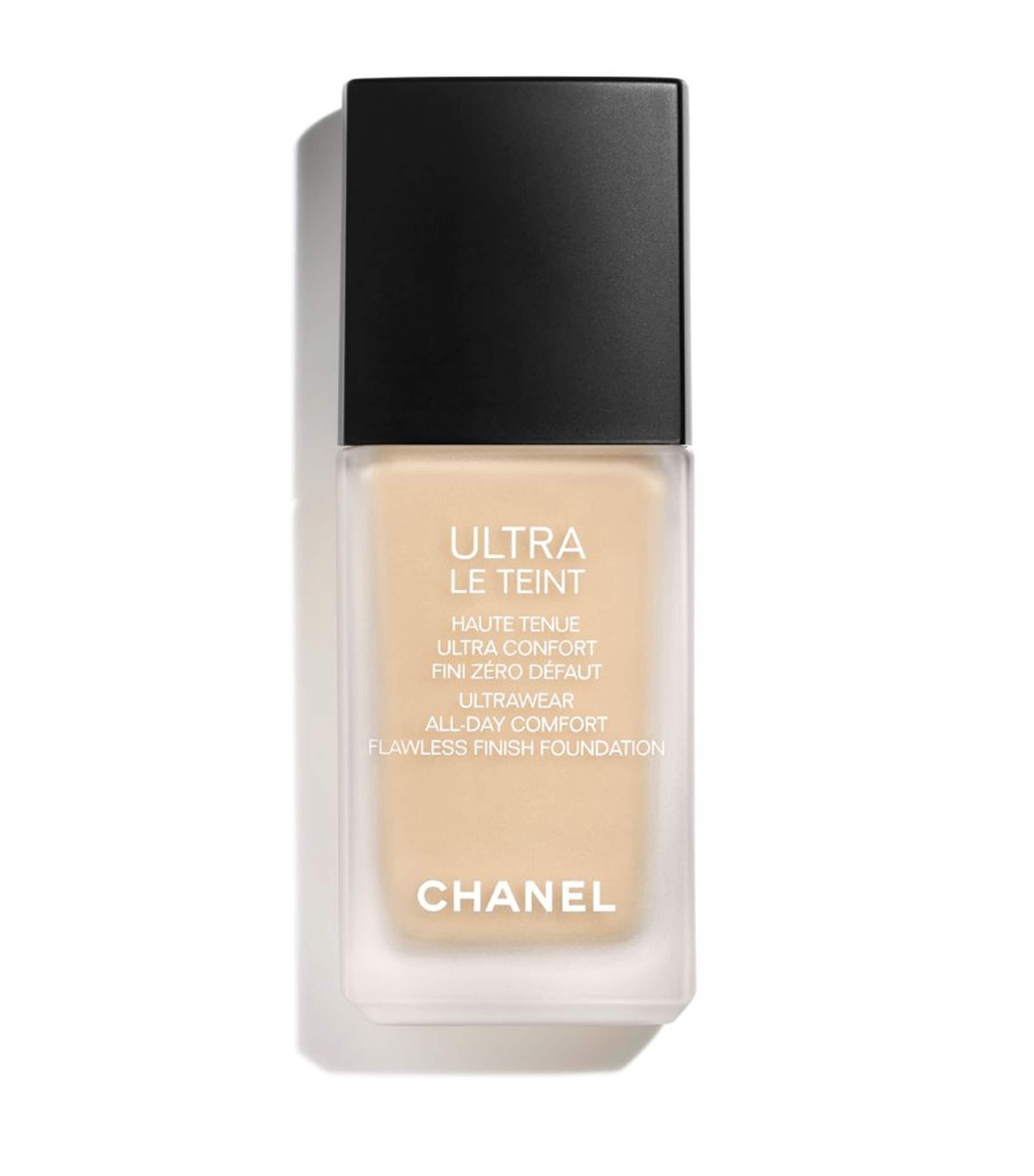 Shop Chanel Ultra Le Teint Ultrawear - All-day Comfort - Flawless Finish Foundation In Neutral