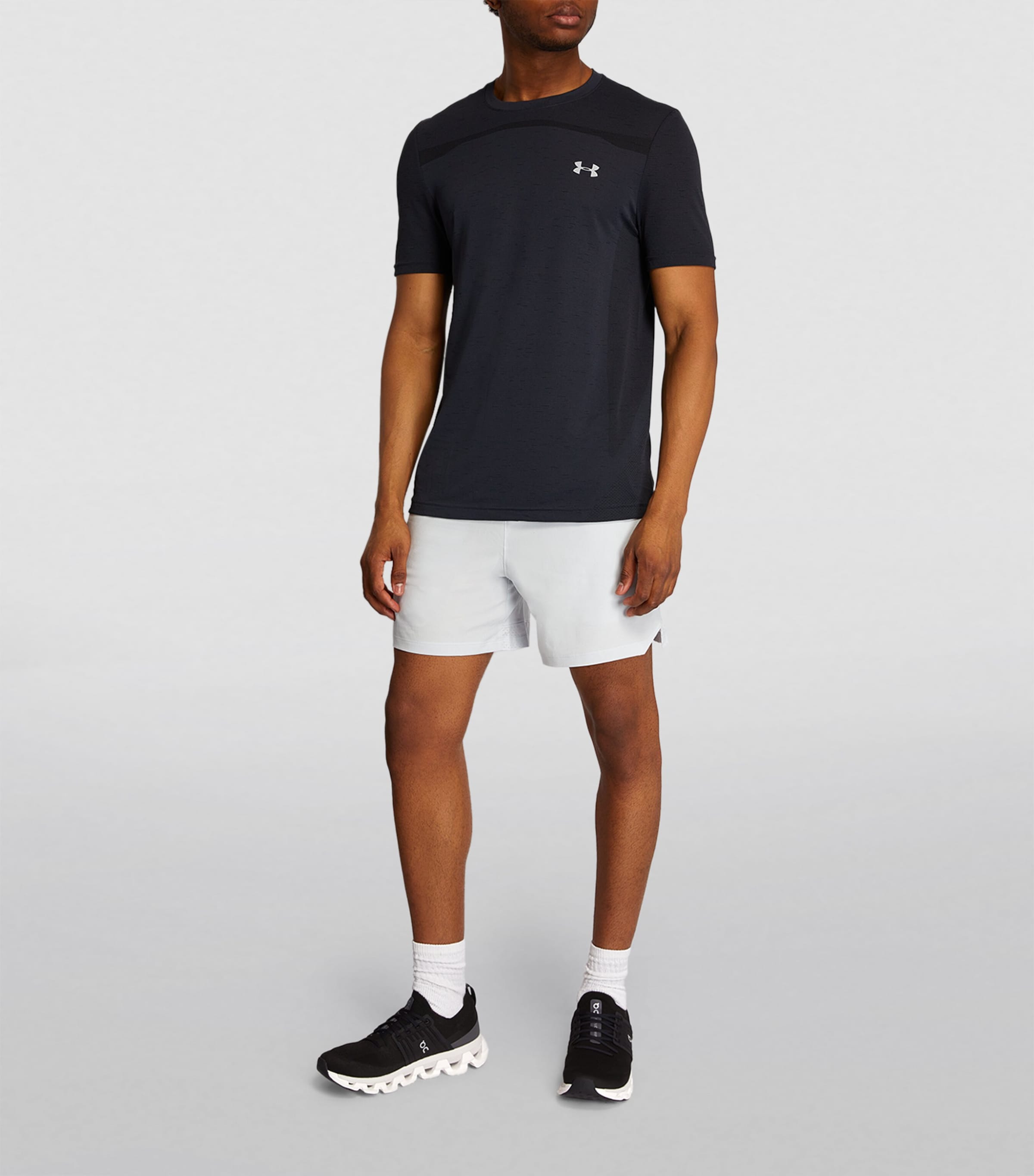 Cloudswift Trainers ALL BLACK Image 6