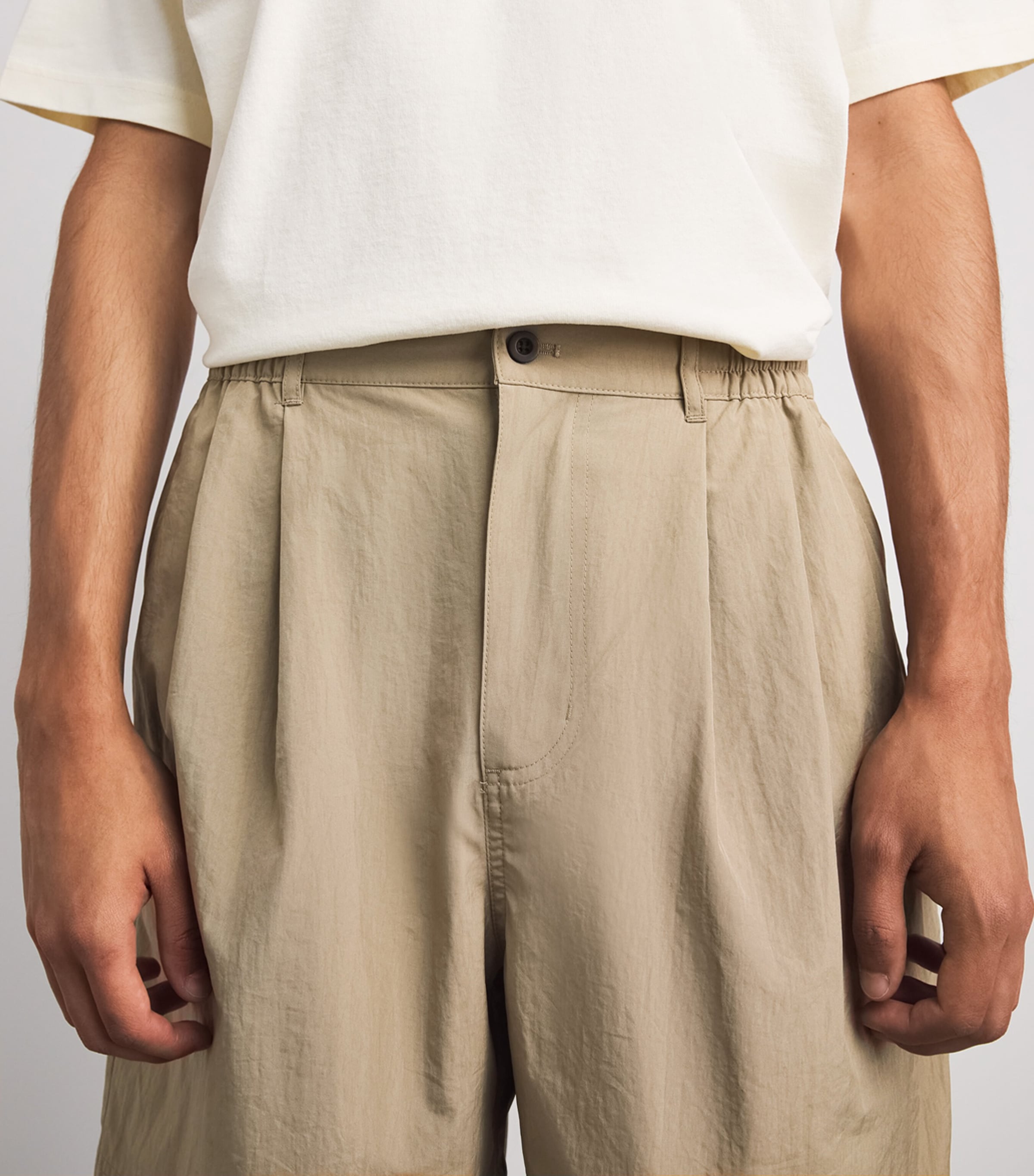 Picante Mens Crinkled Pleated Shorts Taupe Image 3