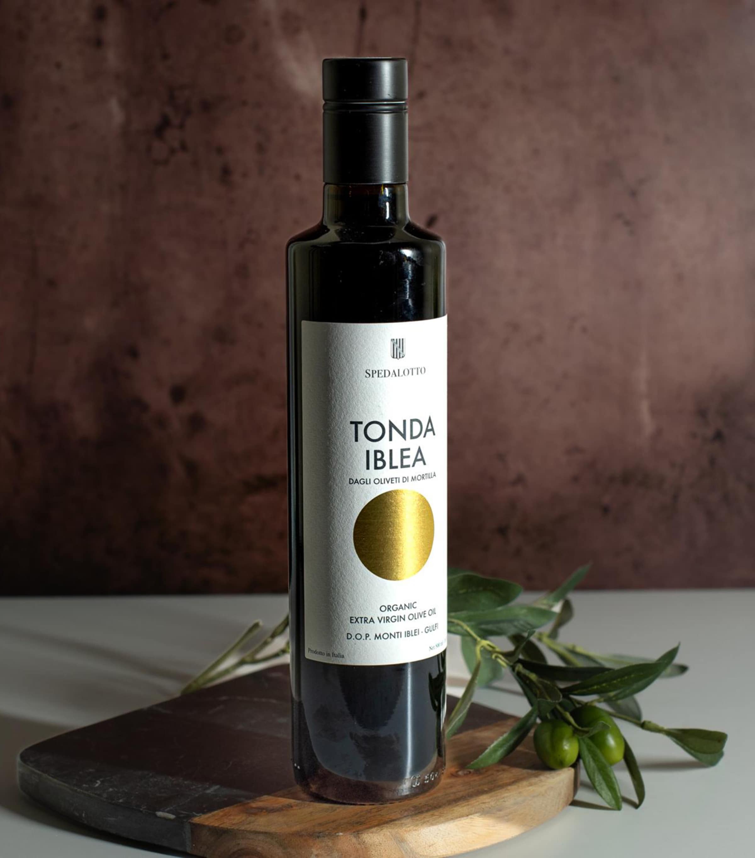 Spedalotto Tonda Iblea Organic Extra Virgin Olive Oil (500ml) Image 3