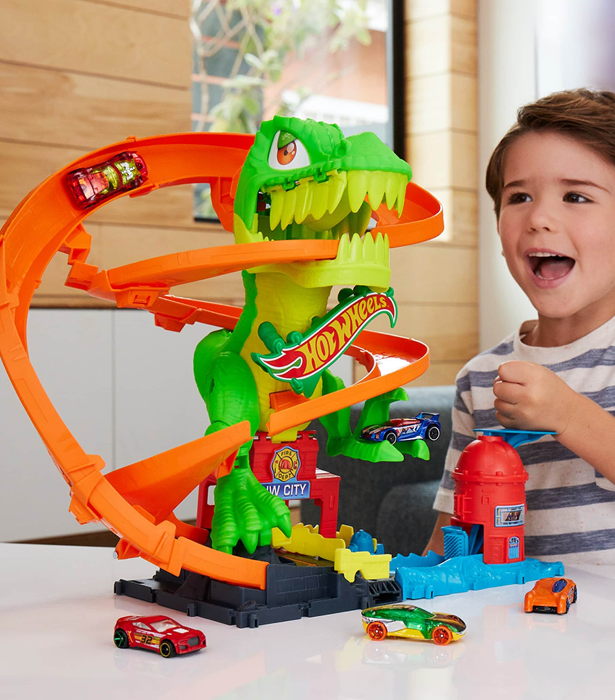 Hot Wheels T-Rex Blaze Battle MULTI Image 2