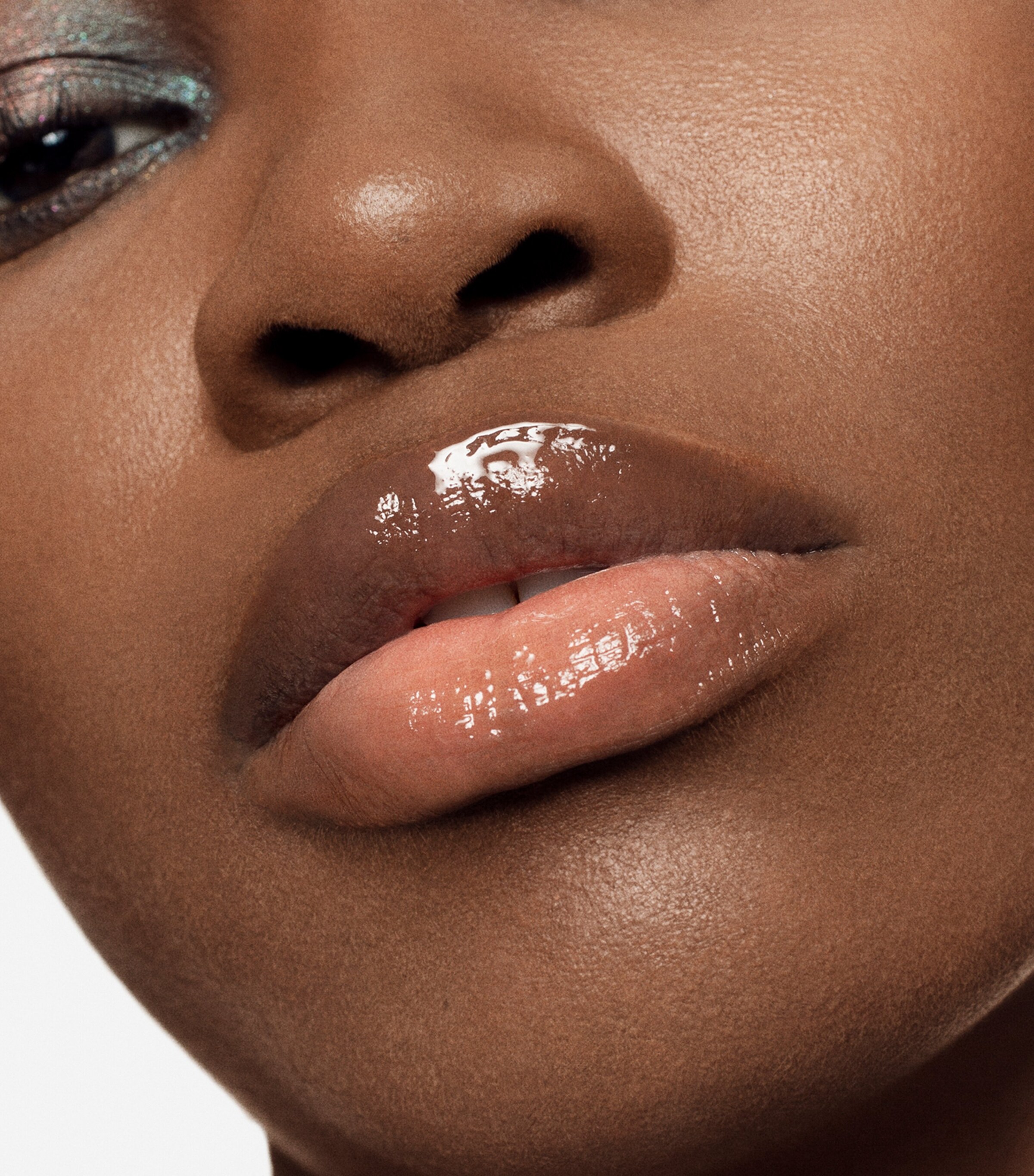 Liquid Lipstick Vinyl FANTOME 301 Image 8