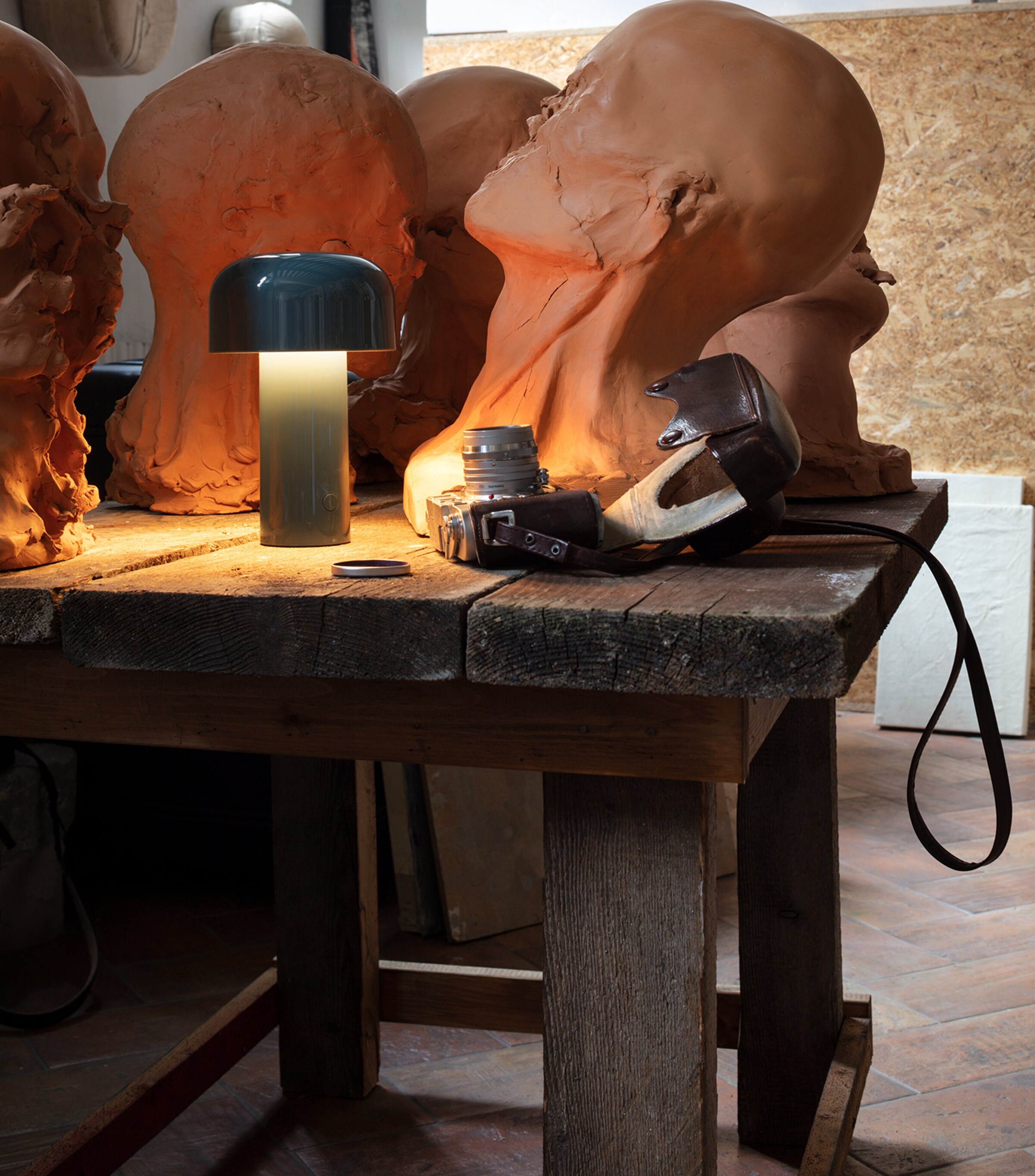 Bellhop Table Lamp BLUE Image 4