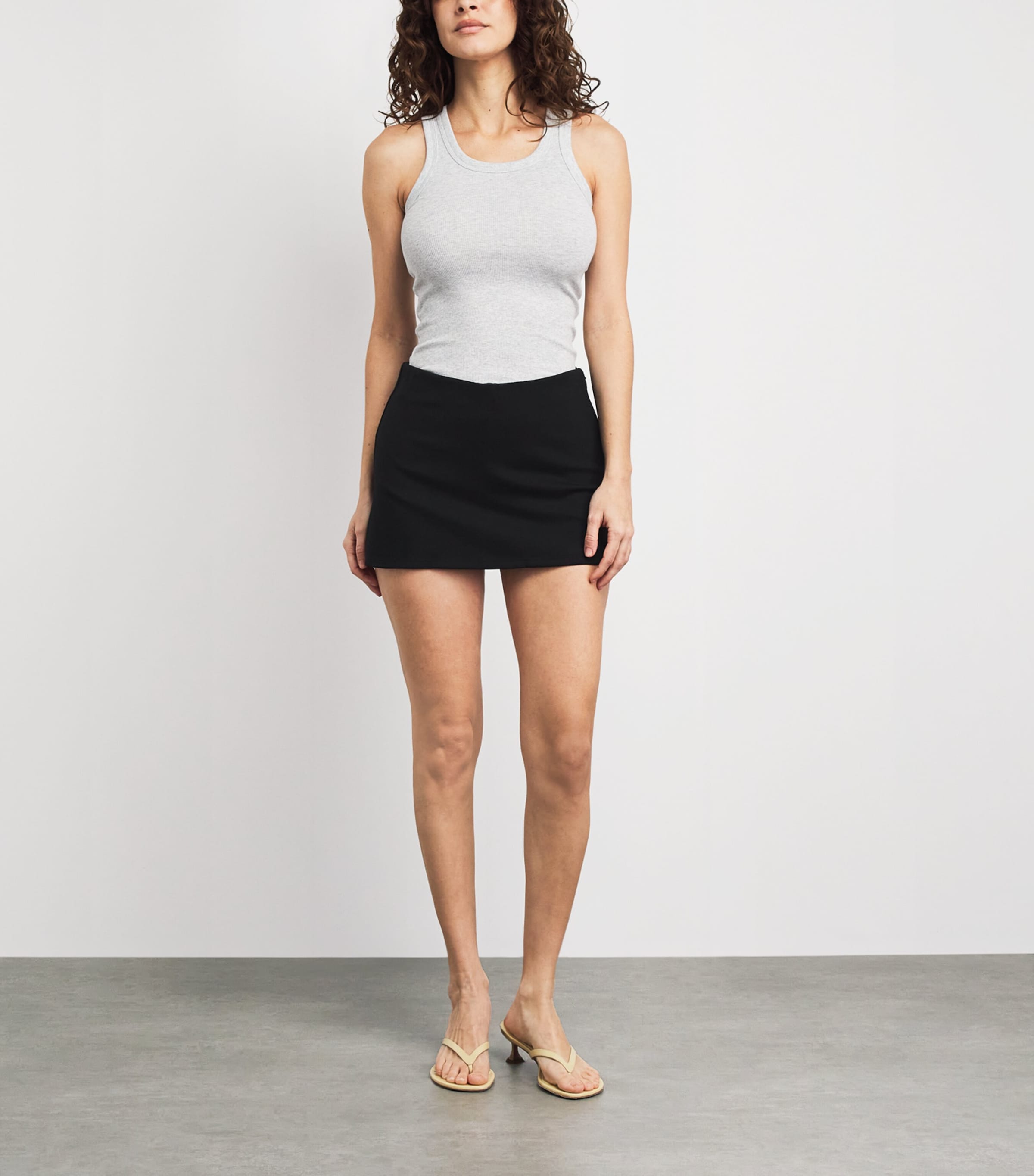 Skims Womens Jersey Mini Skort Obsidian Image 2